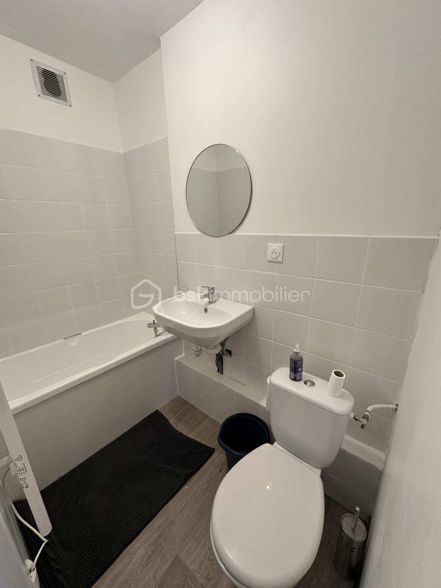 Immeuble de 150 m² - thumbnail_IMG_1110.jpg