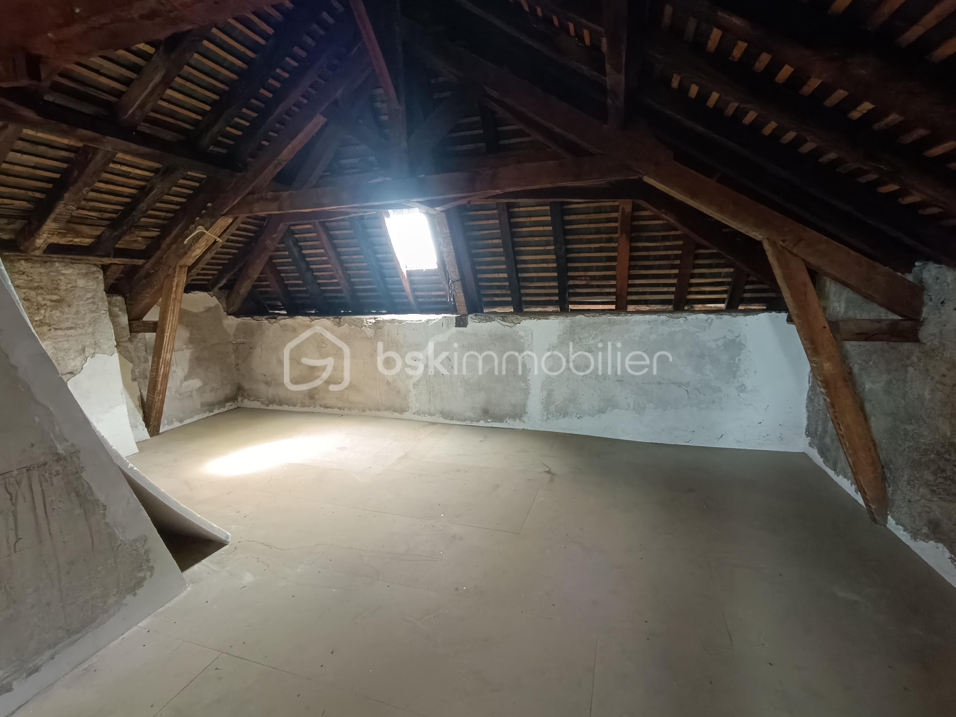 Immeuble de 256 m² - 1716223918843.jpg