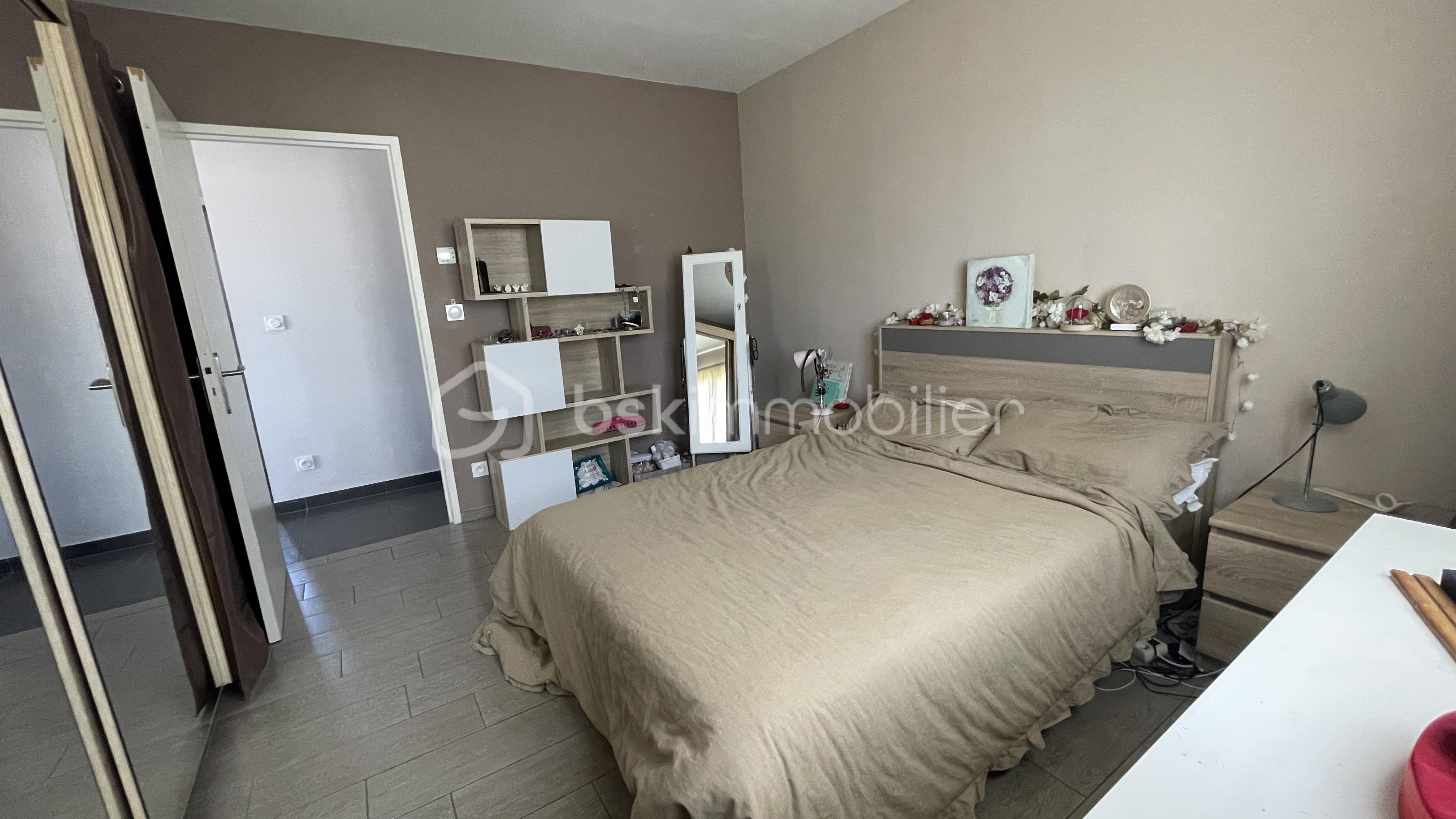 Maison de 140 m² - 208C86C6-212D-463C-9B3B-E73CF383739D_1_201_a.jpeg