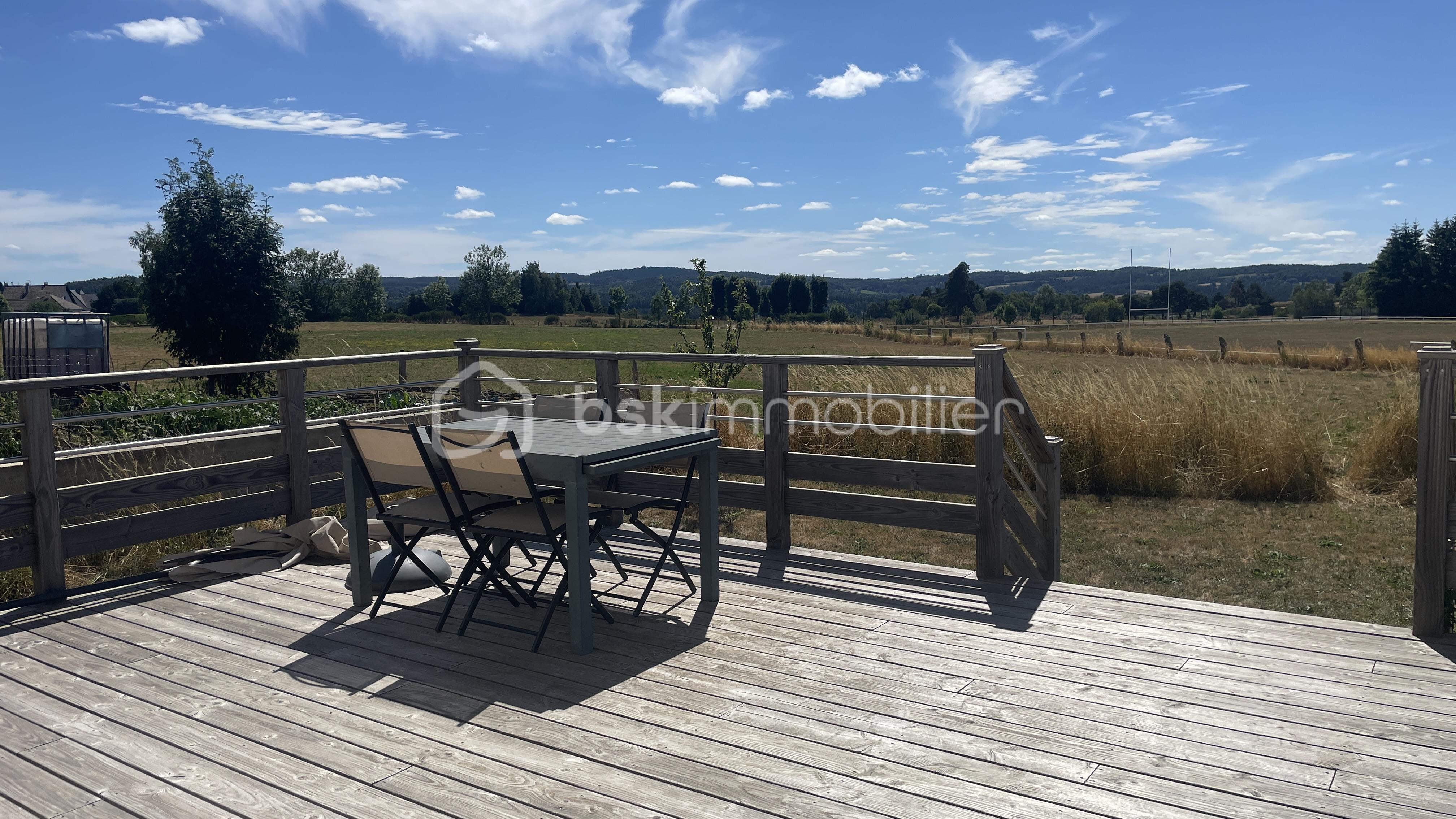 Maison de 140 m² - E0865DF3-B3B1-4042-BE2E-D03AD3A507D1_1_201_a.jpeg