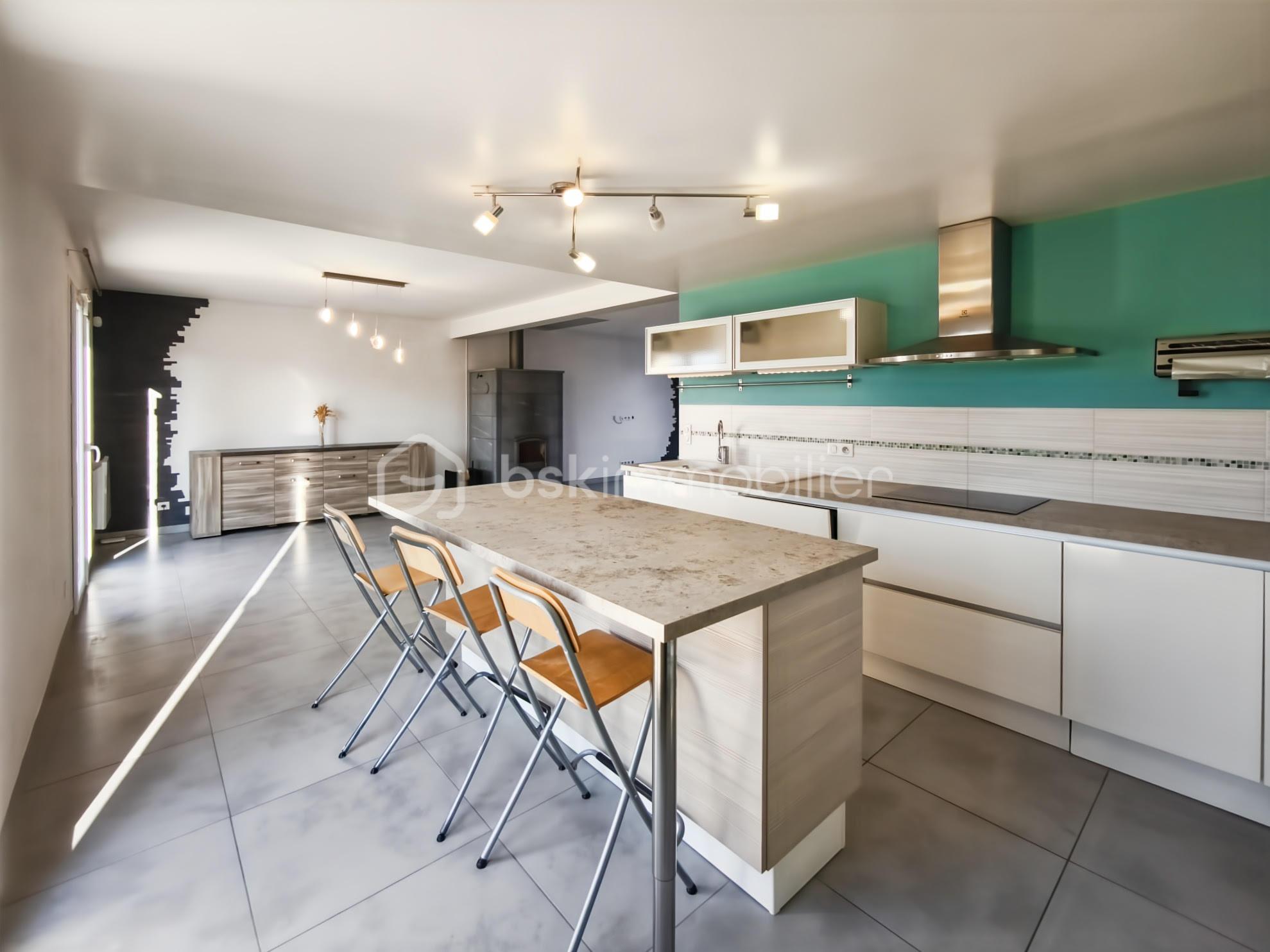 Maison traditionnelle de 152,22 m² - cuisine 3.jpg