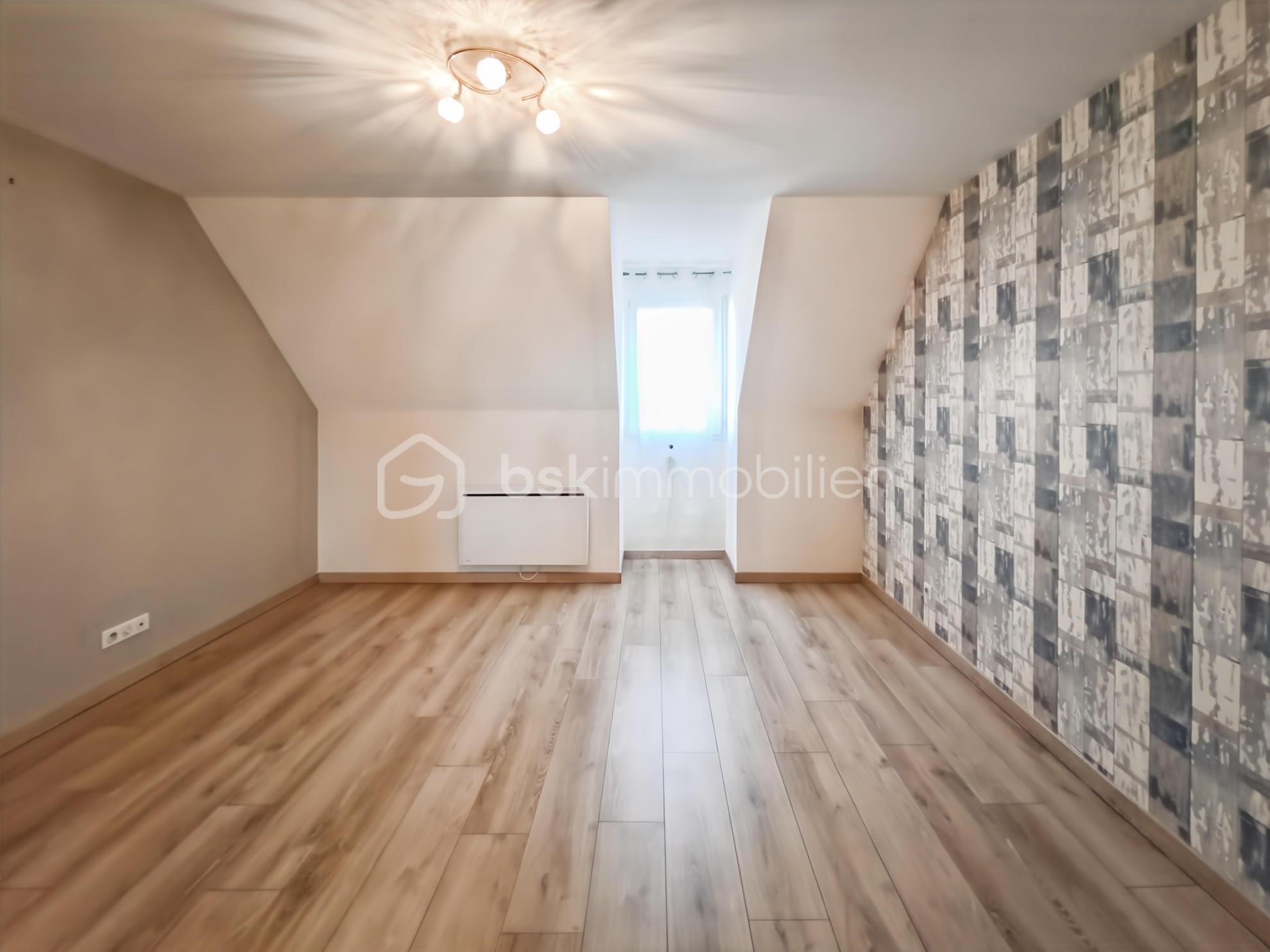 Maison traditionnelle de 152,22 m² - chambre 2.jpg