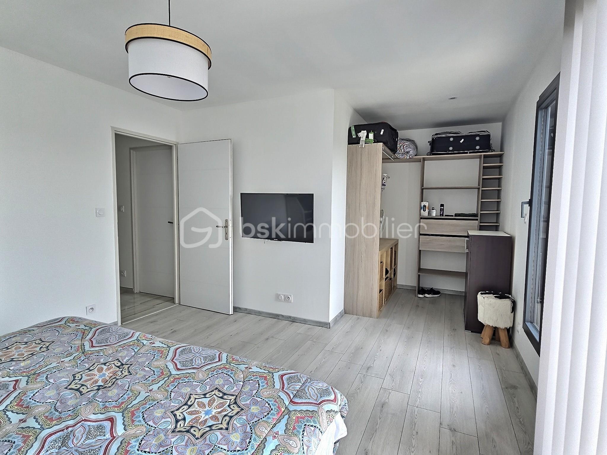 Maison contemporaine de 113 m² - exposio_132878953.jpg