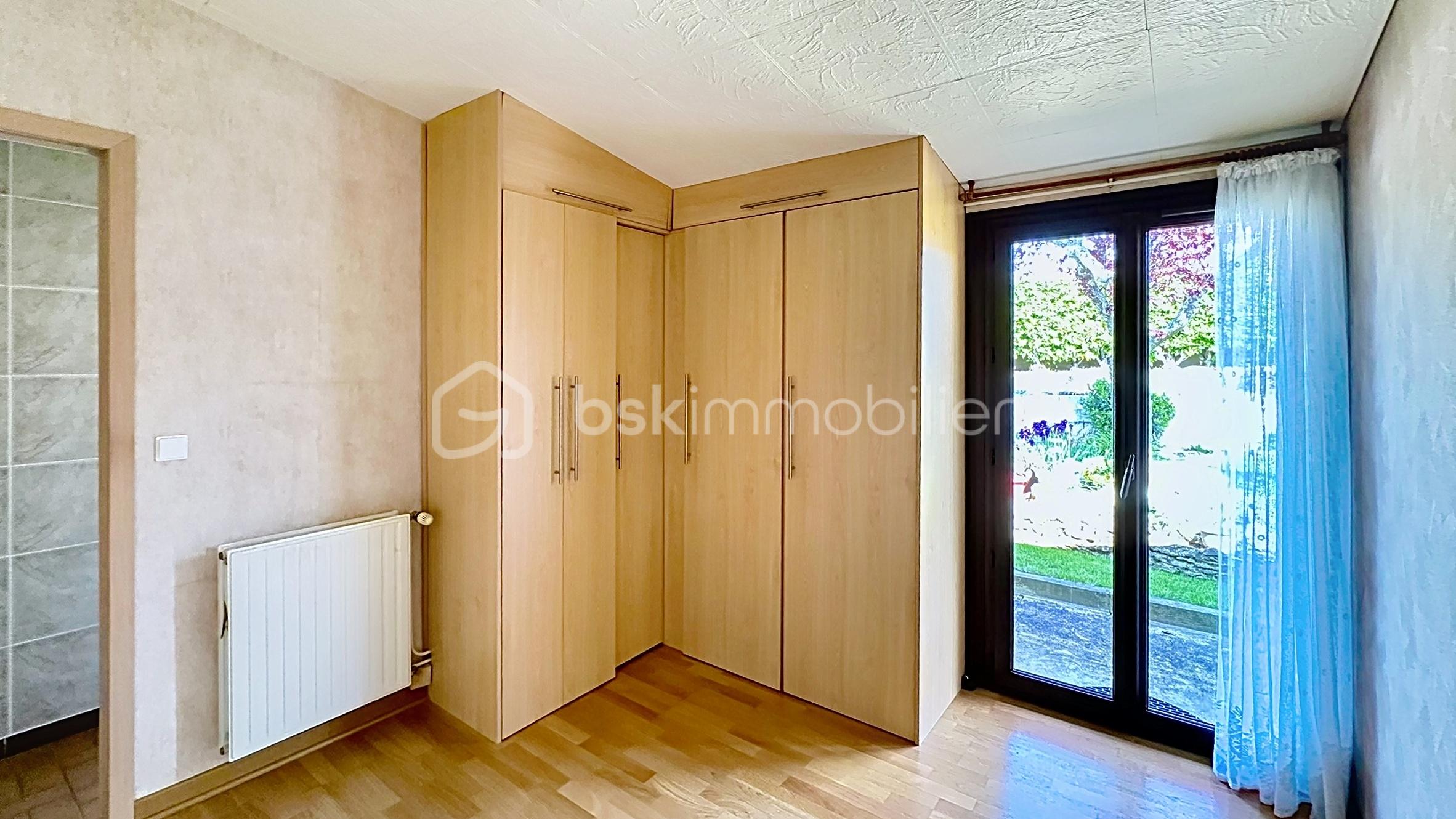 Maison traditionnelle de 106 m² - charvieu-piarday_00001.1.jpg