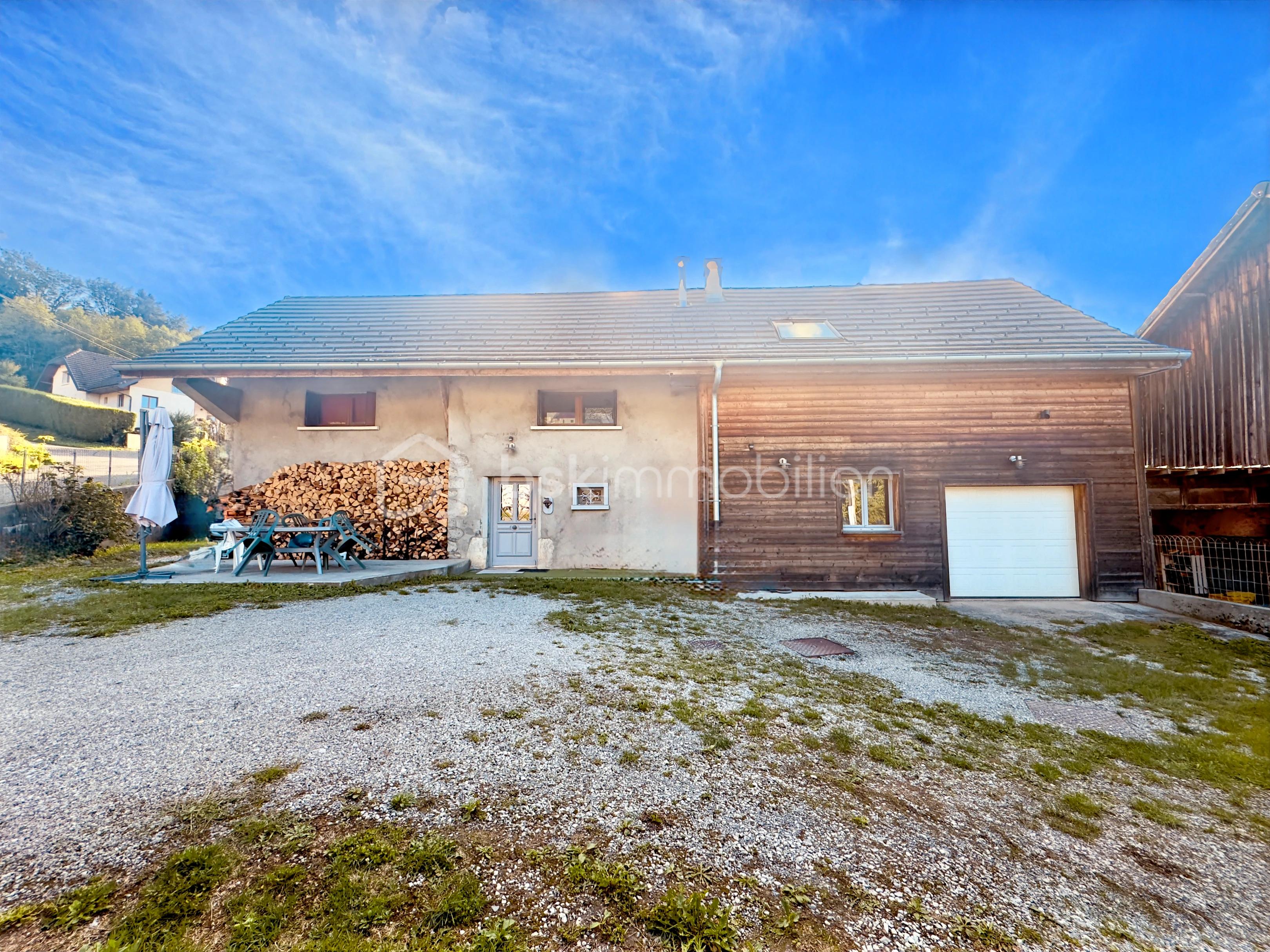 Maison de 135 m² - 675a084c-e58d-4457-9355-d40a0dddef6f.jpg