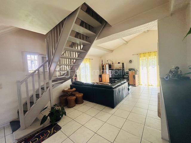 Maison de 145 m² - ZMzLZ6V8CrYxAhKzqw7bQ9HdcU09MxBLDFZt8ebP.jpg