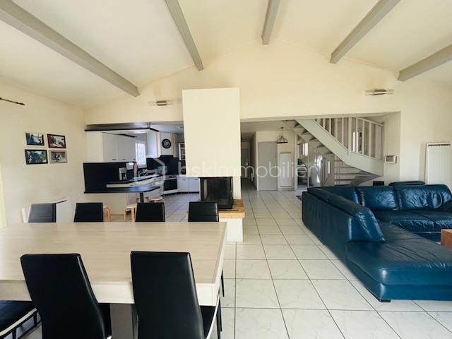 Maison de 145 m² - hzArOtFn0ZculYIDBWwRGekIPlar9ayJY5zkhmG7.jpg