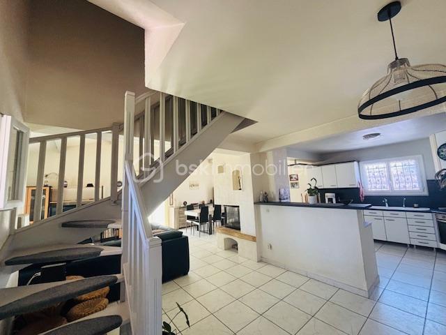 Maison de 145 m² - 7qU1iEcAZJKPhz9ClkkFLnRiYNrZGDucDEigXKoD.jpg