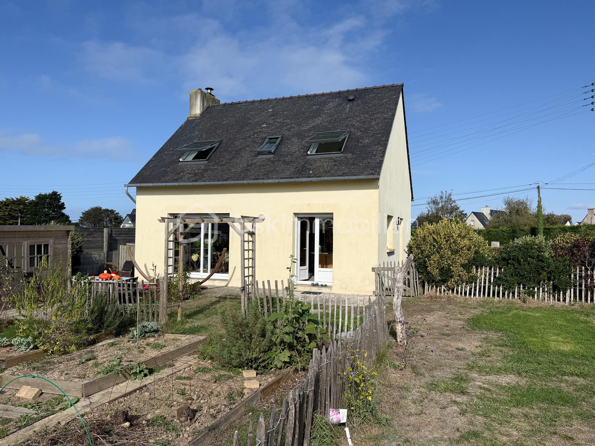 Maison 5 pièces 76 m² · à Saint-Pabu · 76 m² · 261 000 €