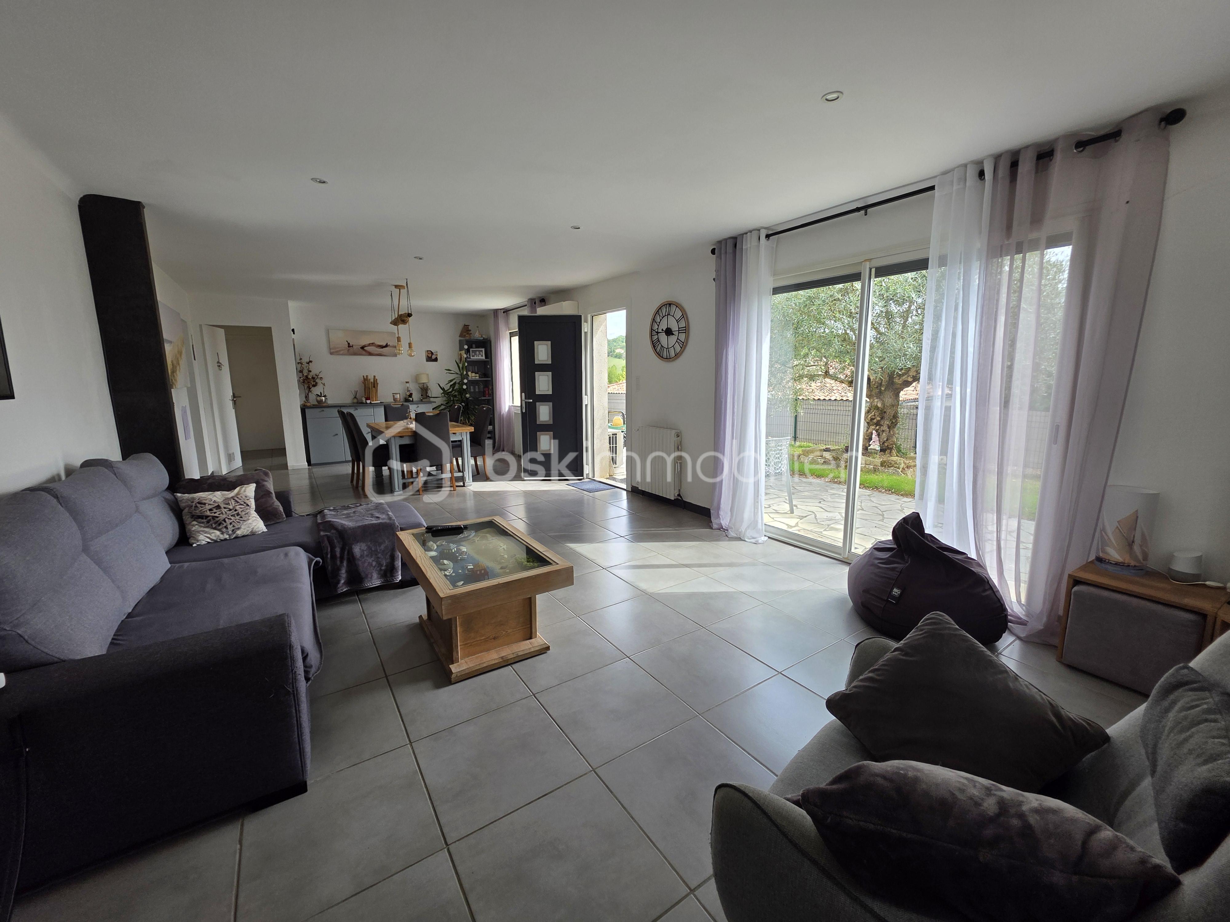 Maison de 128 m² - 20250908_154410.jpg