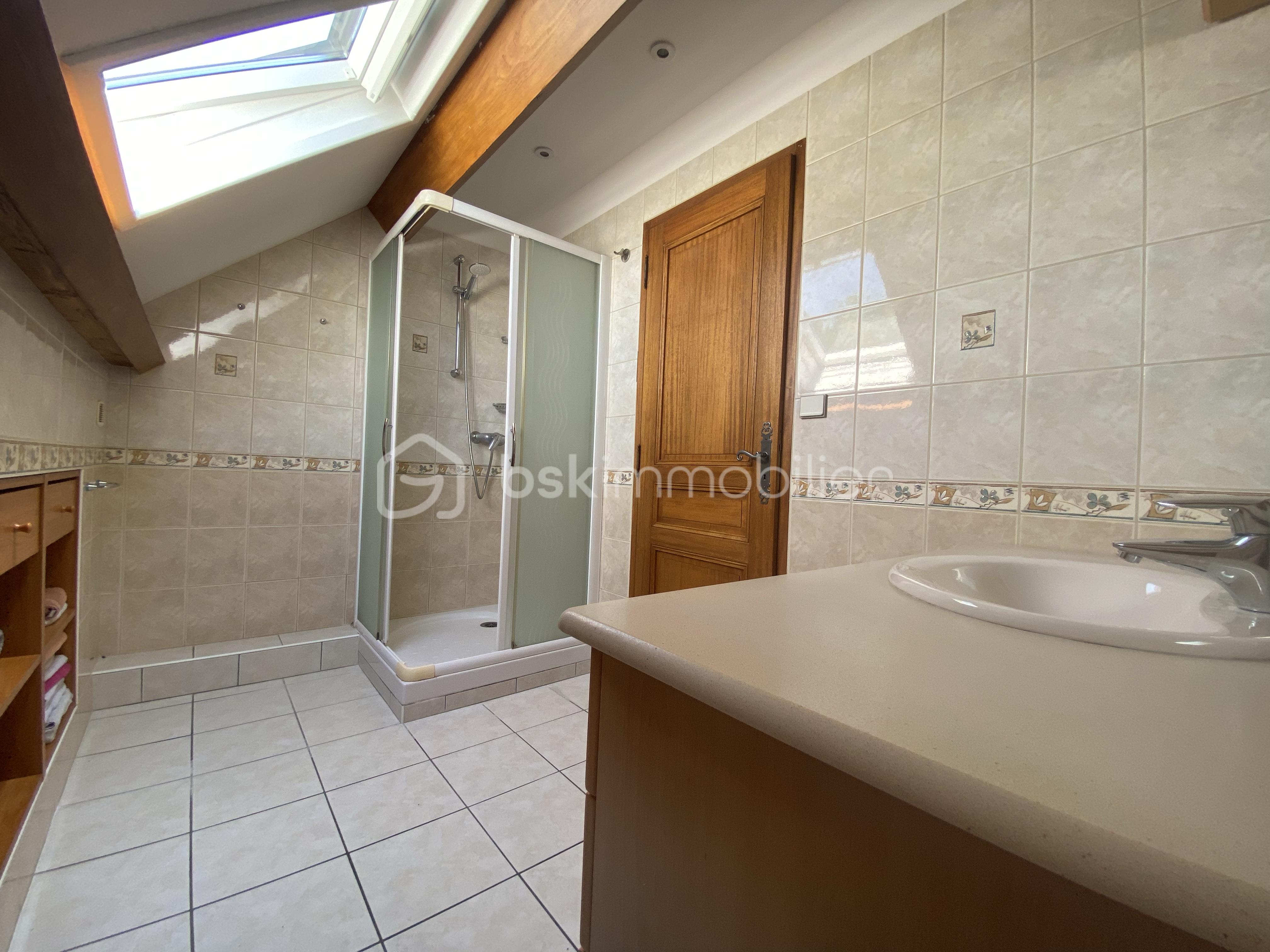 Maison de 183 m² - tempImageFkrPM3.png