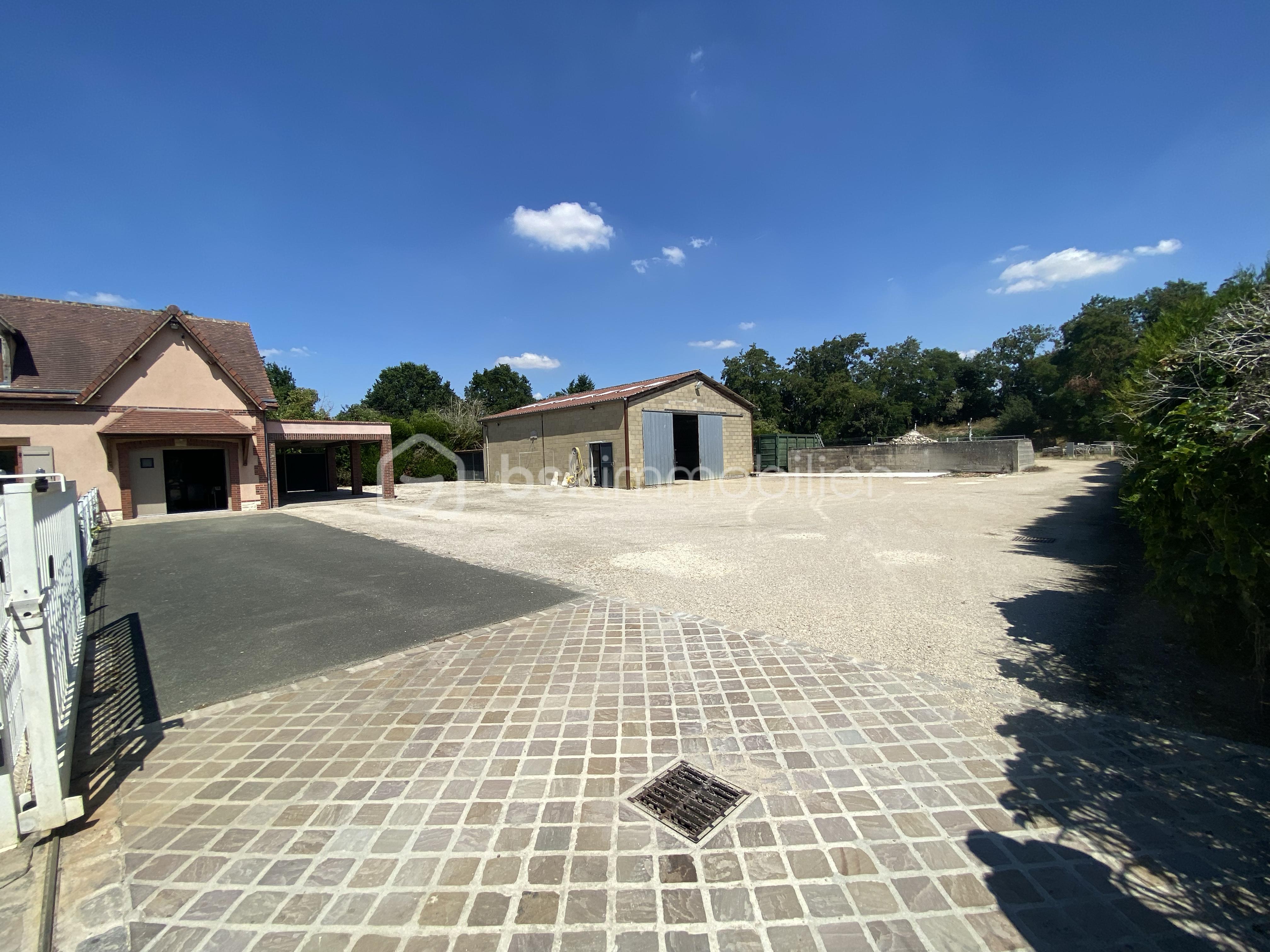 Maison de 183 m² - tempImage1f152n.png
