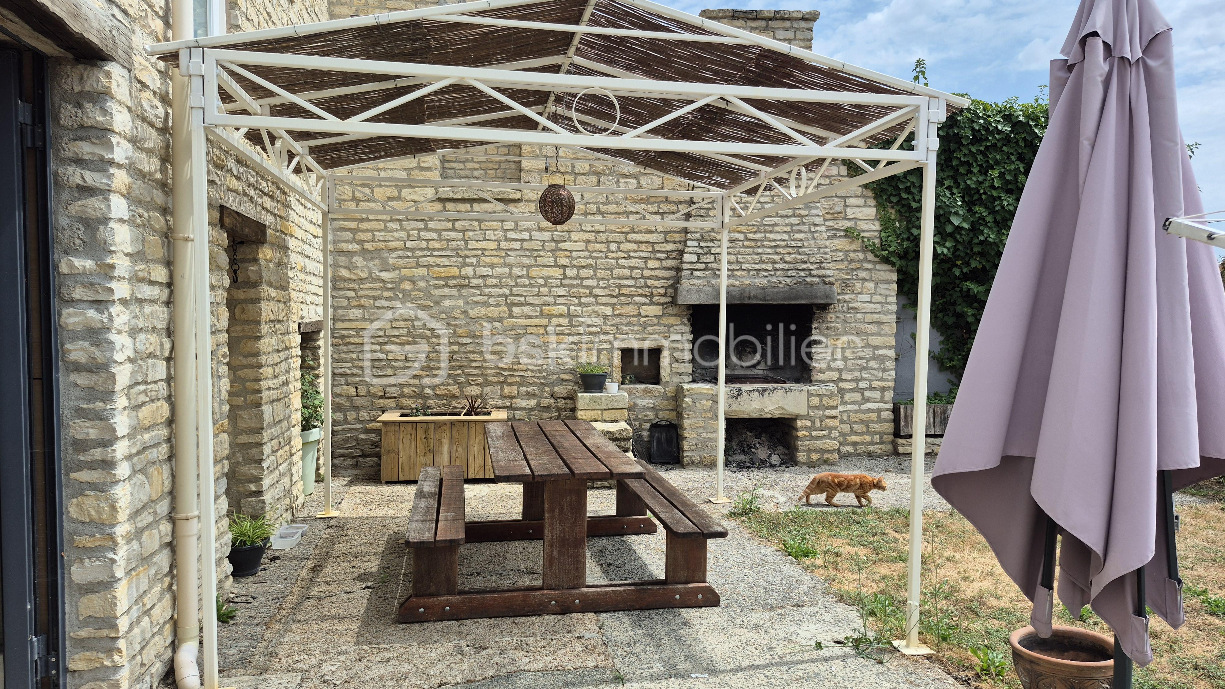Maison charentaise de 210 m² - 20250718_144312.jpg