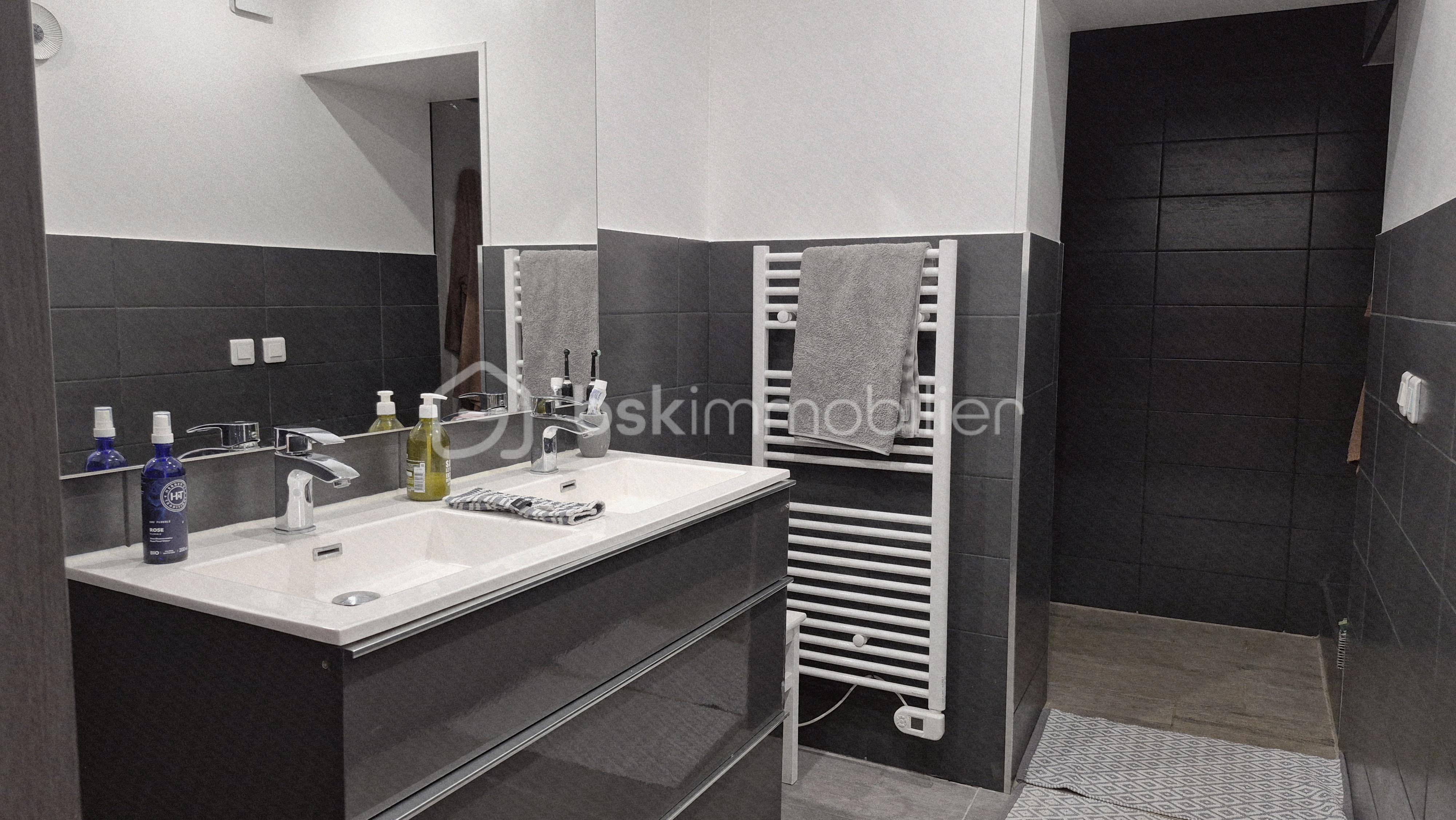 Maison charentaise de 210 m² - 20250718_141950(1).jpg
