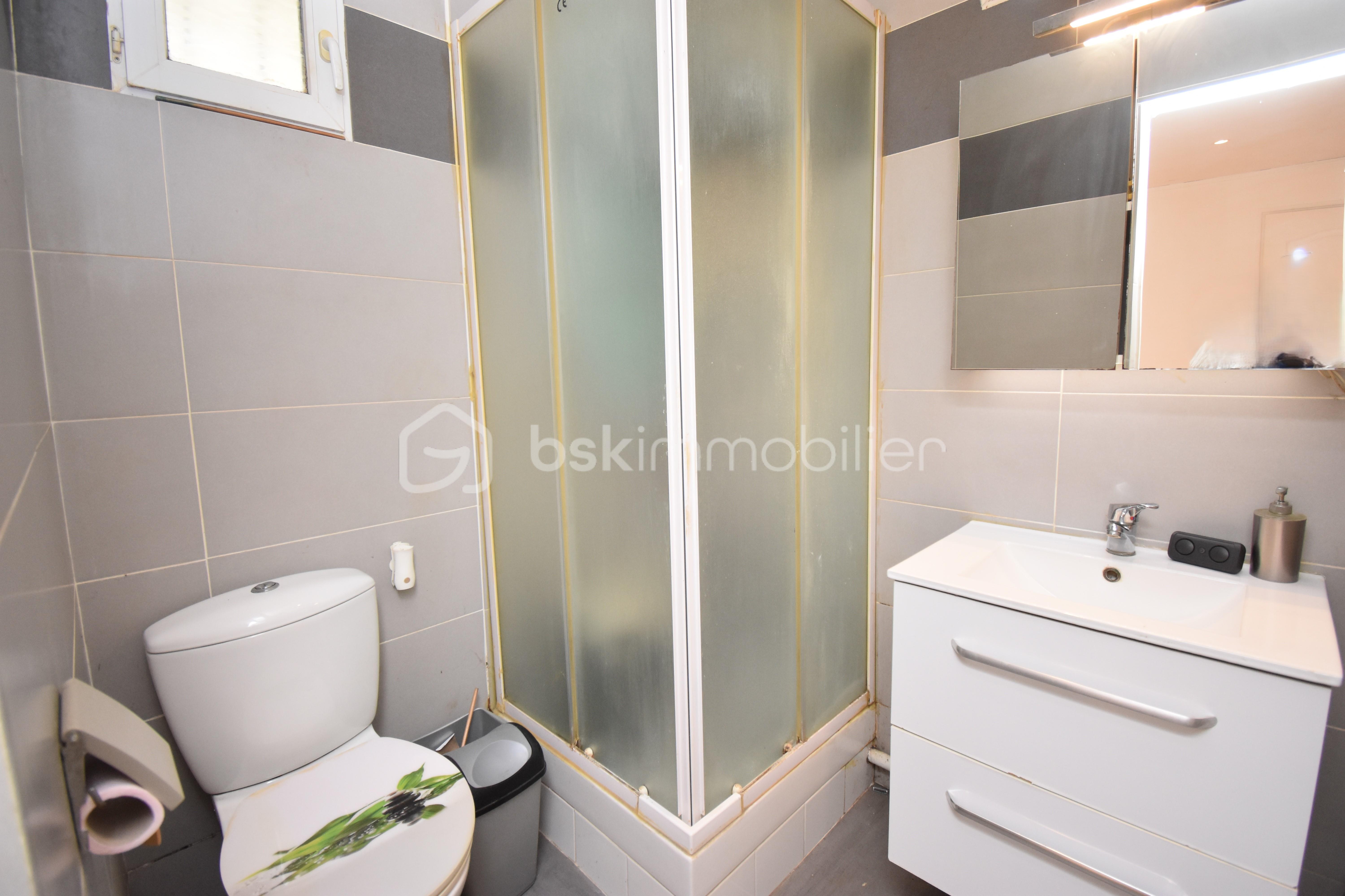 Duplex de 36 m² - SALLE D EAU (4).JPG