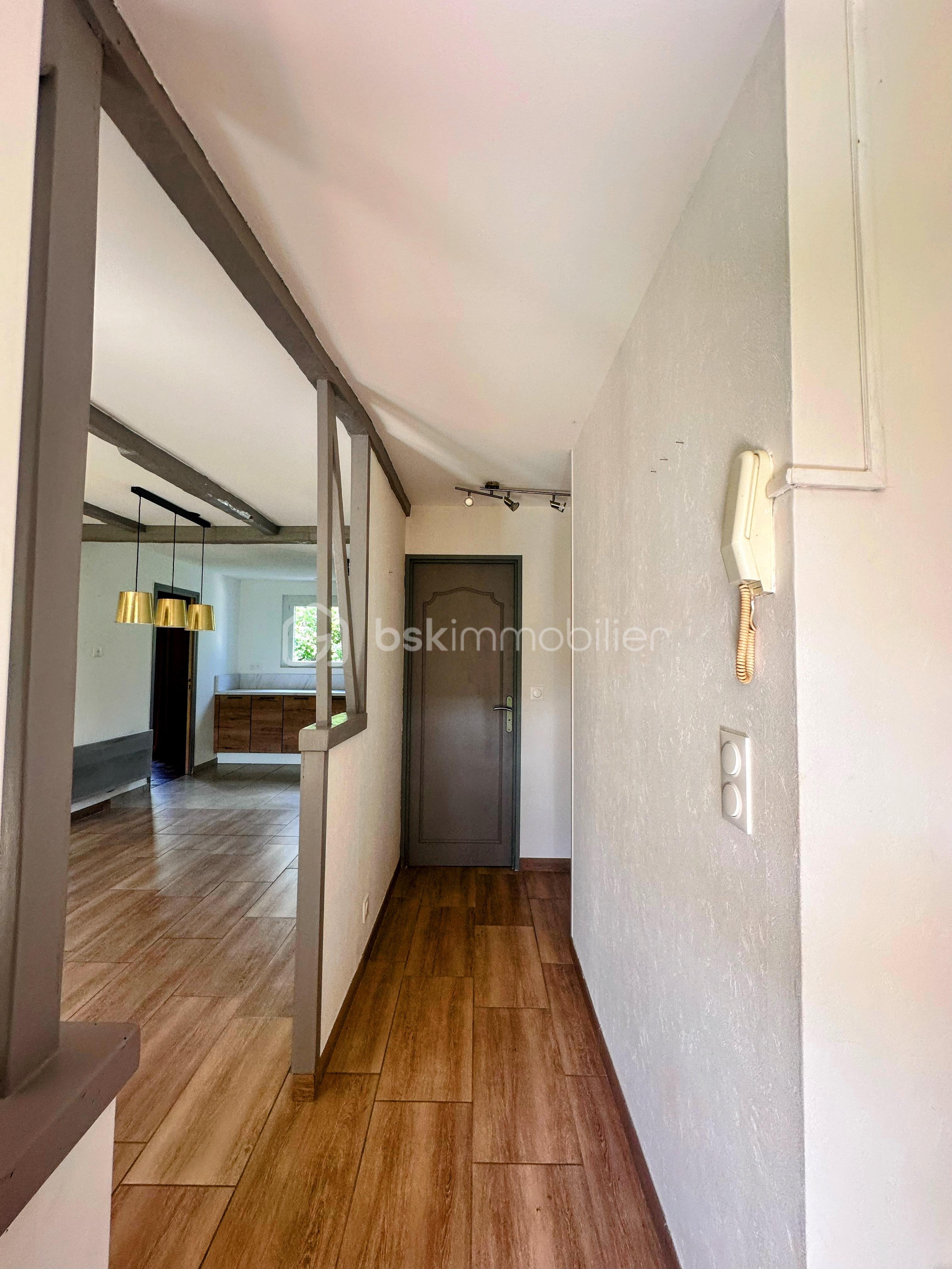 Maison traditionnelle de 93 m² - F1628C5A-F1A8-45EF-B2D8-CC30369E82C3.JPG
