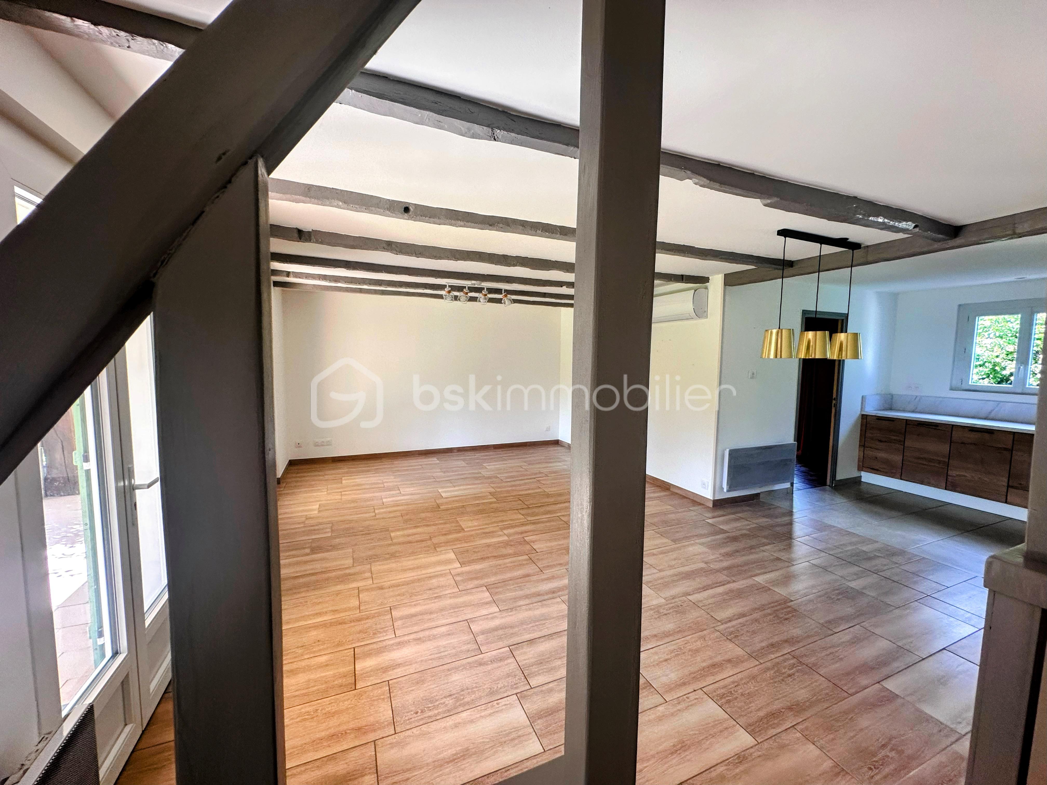 Maison traditionnelle de 93 m² - 0D42ABAA-4954-4EC9-BA80-D471AECE217A.JPG