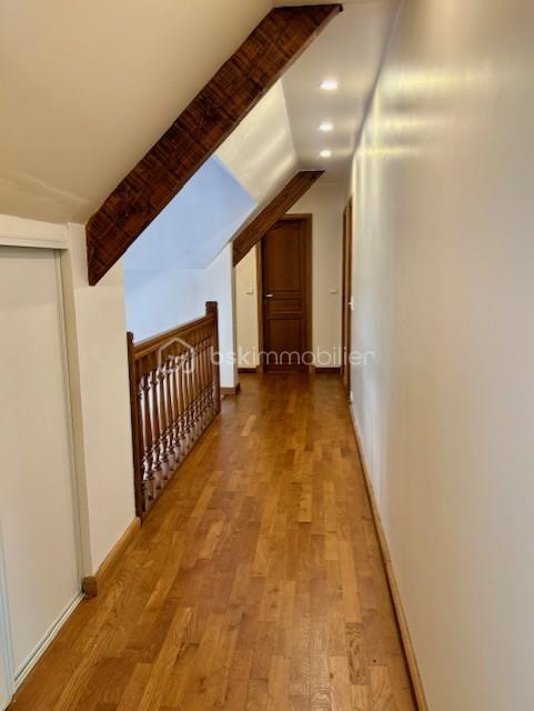 Maison de 175 m² - COULOIR ETG.jpg