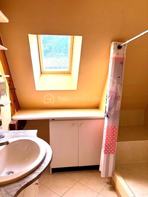 Maison de 175 m² - salle d eau ETG1.jpg