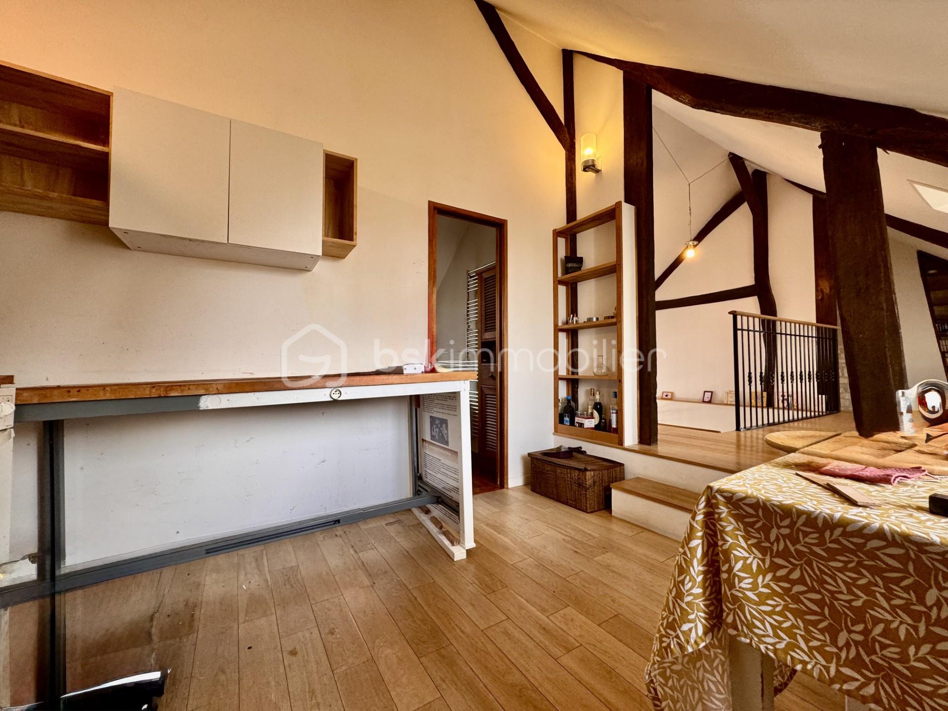 ef7fdaf5-165a-4f82-a663-845679d12679.jfif