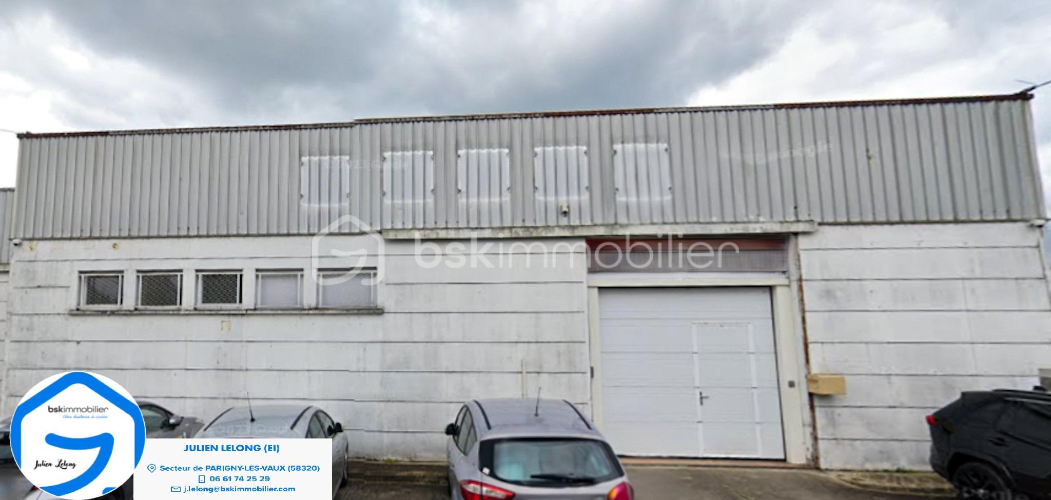 Local commercial de 246 m²
