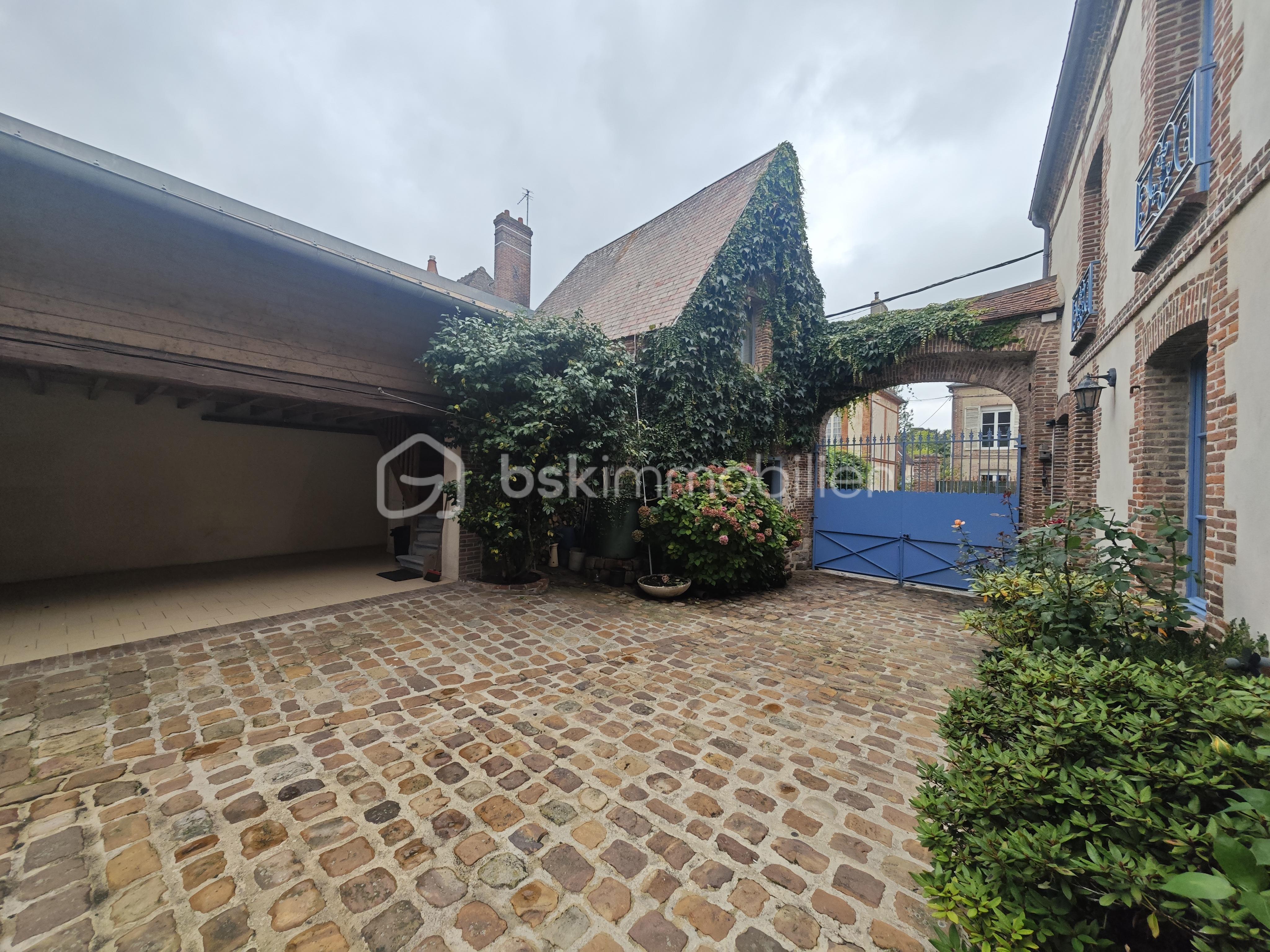 Maison de 210 m² - 1000017294.jpg