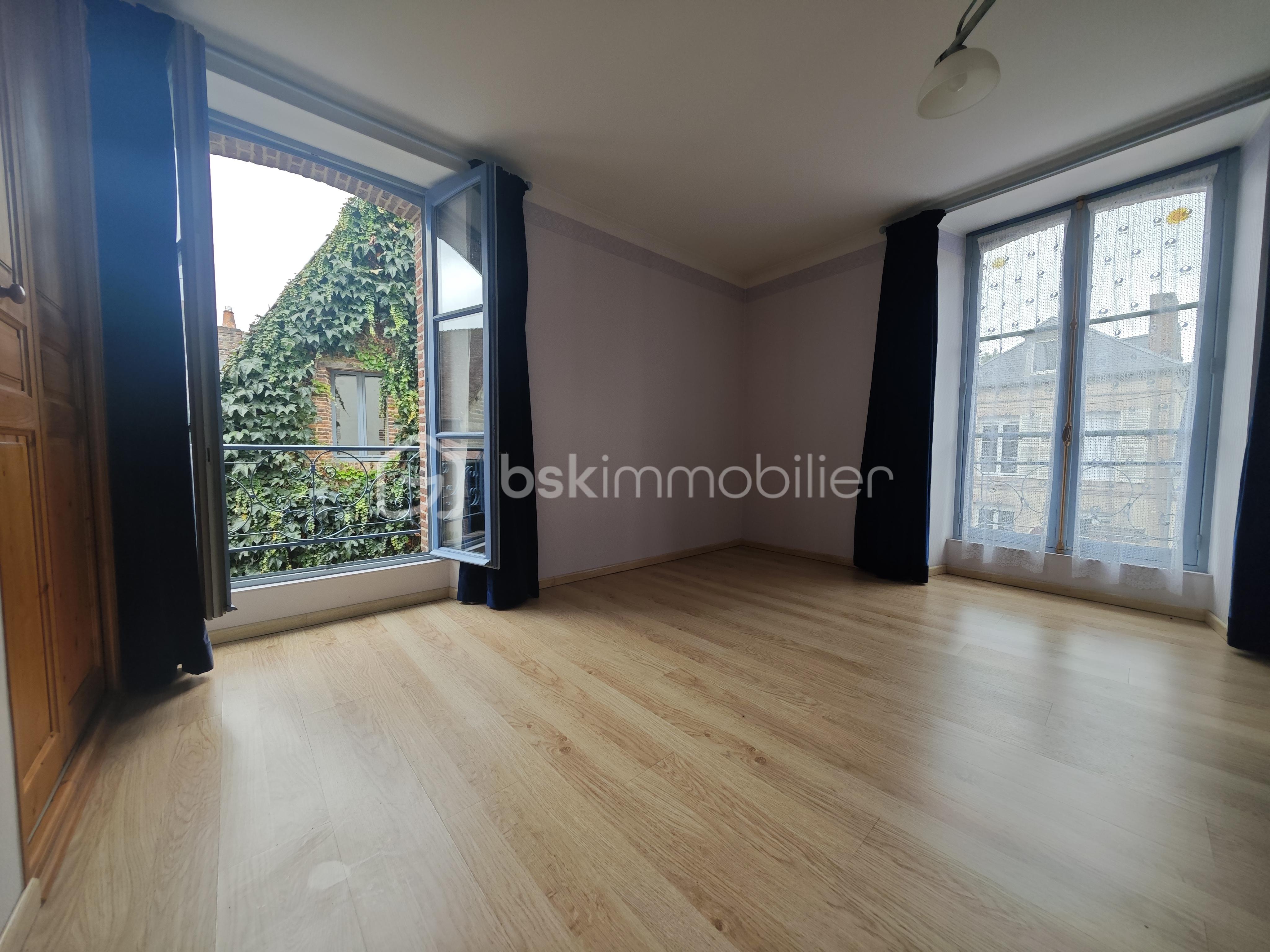 Maison de 210 m² - 1000017324.jpg