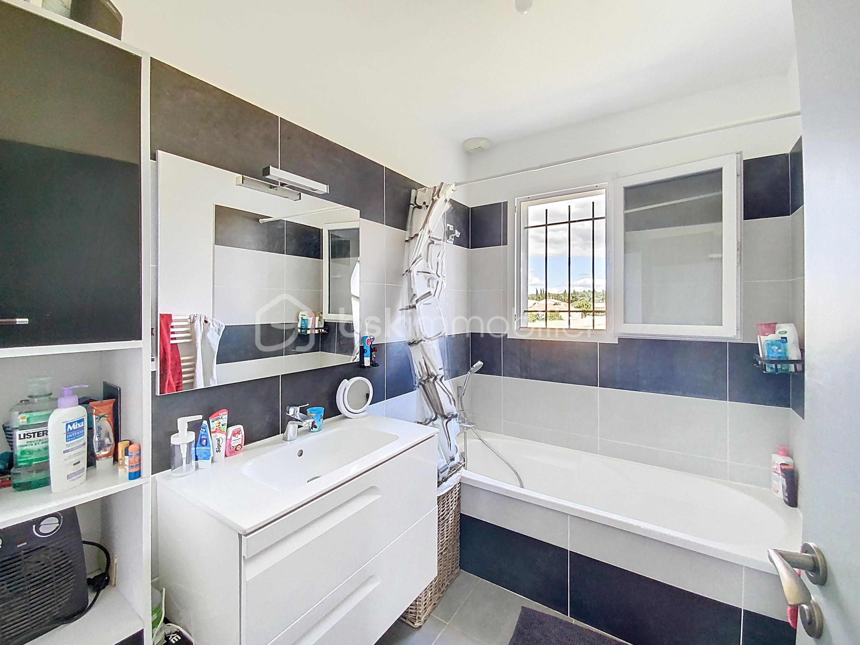 Maison de 79 m² - SDB.jpg