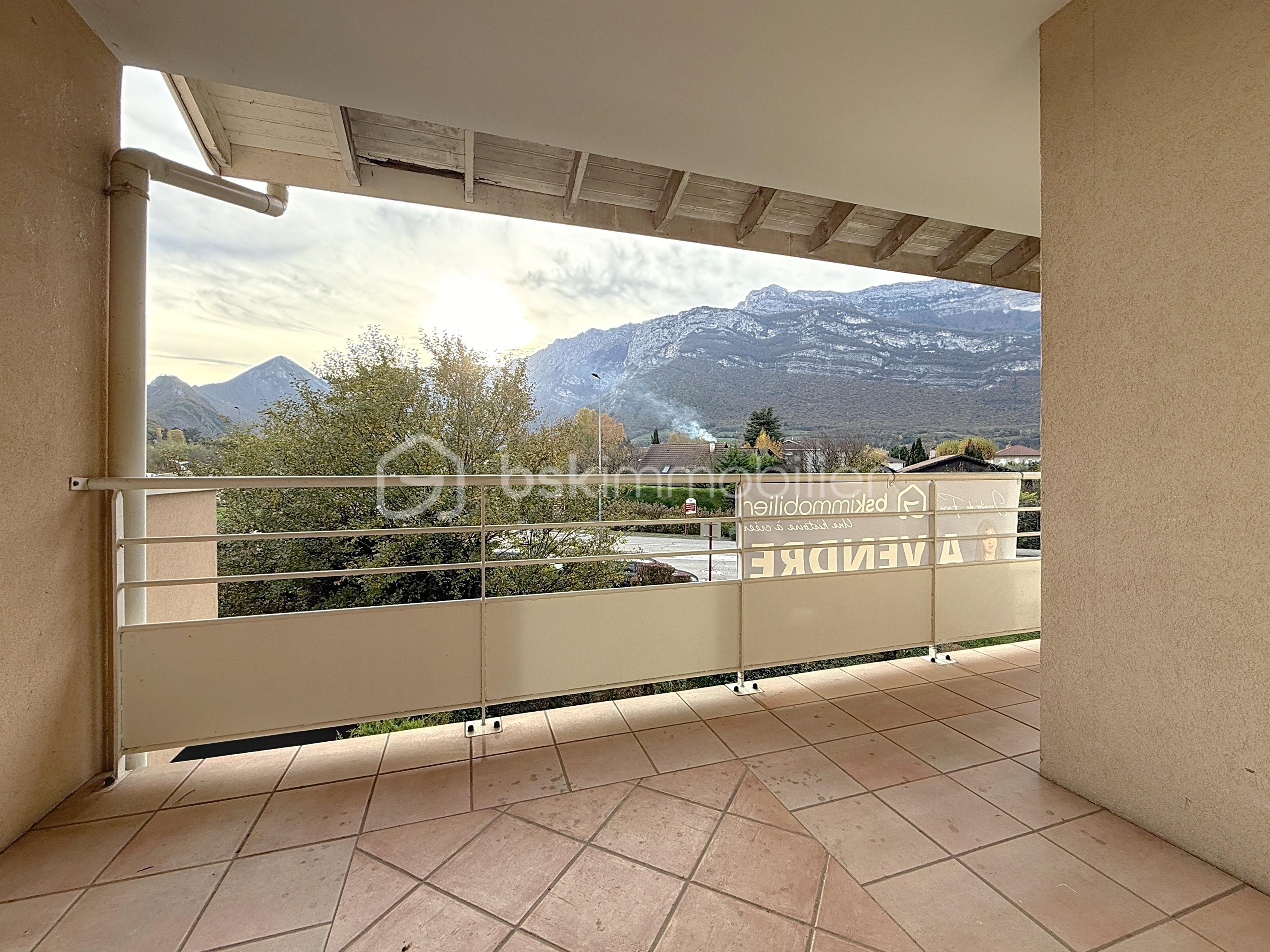 Appartement de 86,99 m² - varces_00004.jpg