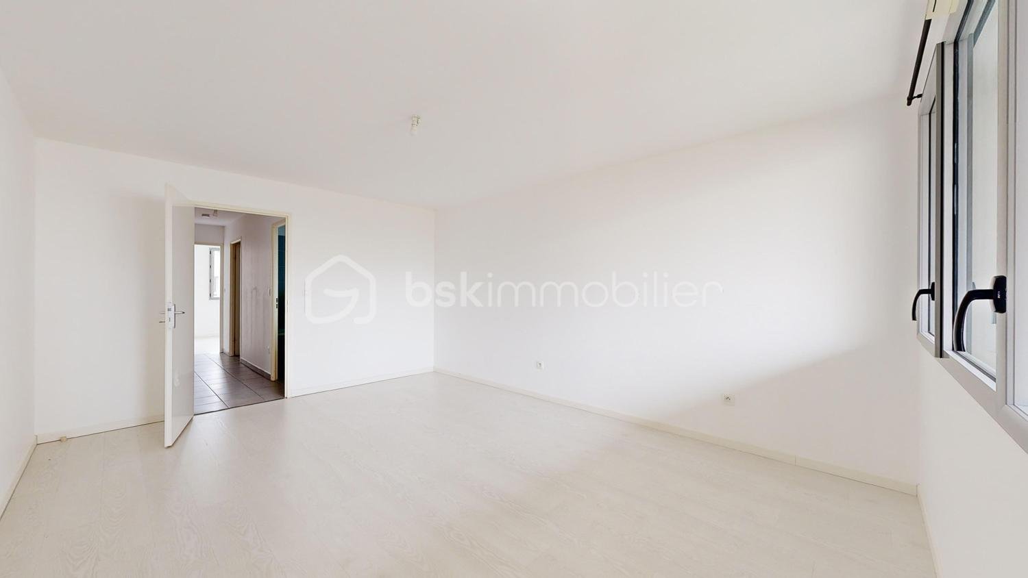Duplex de 78,29 m² - web 08 - Chambre1 (7).jpg