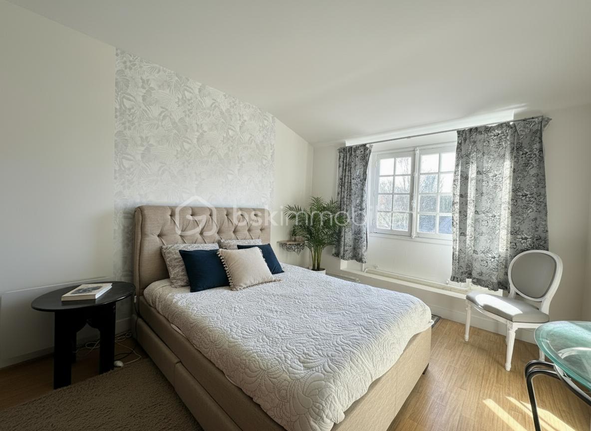 Maison de 225 m² - 1000019255.jpg