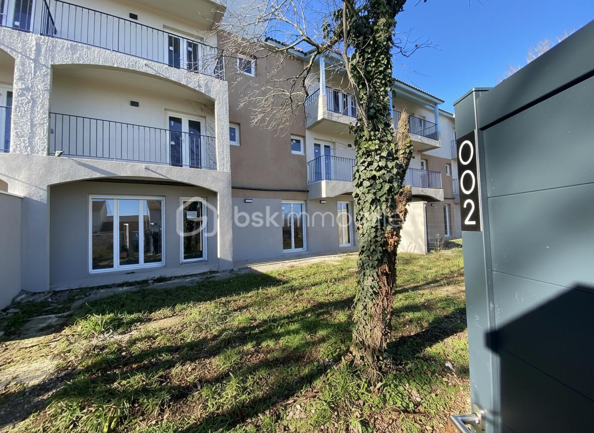 Appartement de 78,60 m² - generated_2025-12-06T01_01_47.926.jpg