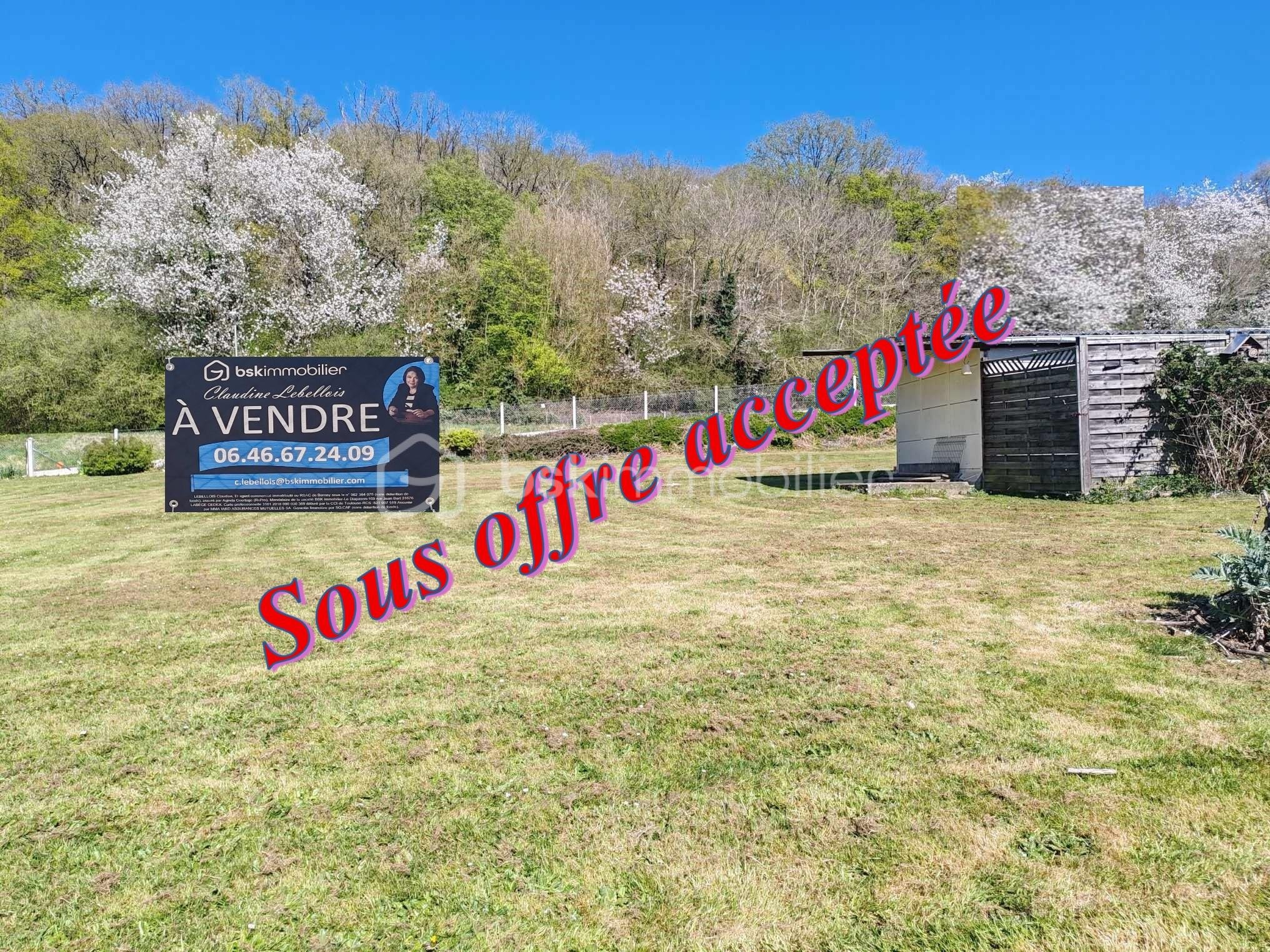 Terrain de 1 037 m² - 490515809_1034136995241992_1128564643789887270_n - Copie - Copie (2).jpg