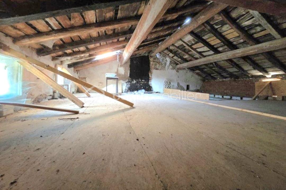 Maison de village de 96 m² - comble bonnac avant.jpg