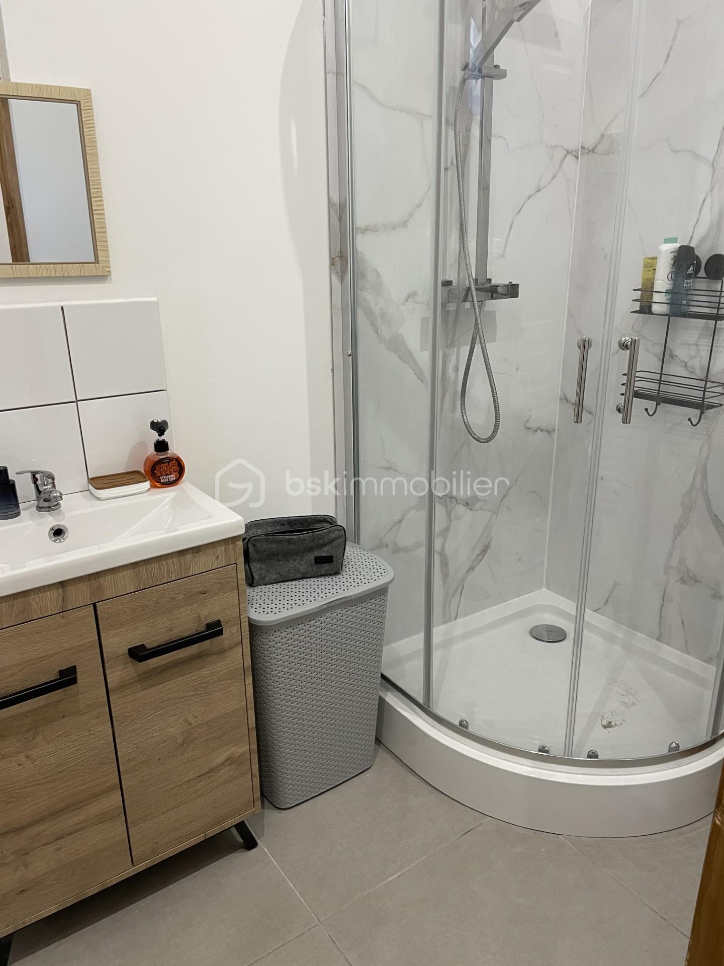 Immeuble mixte de 200 m² - 1000047251.jpg