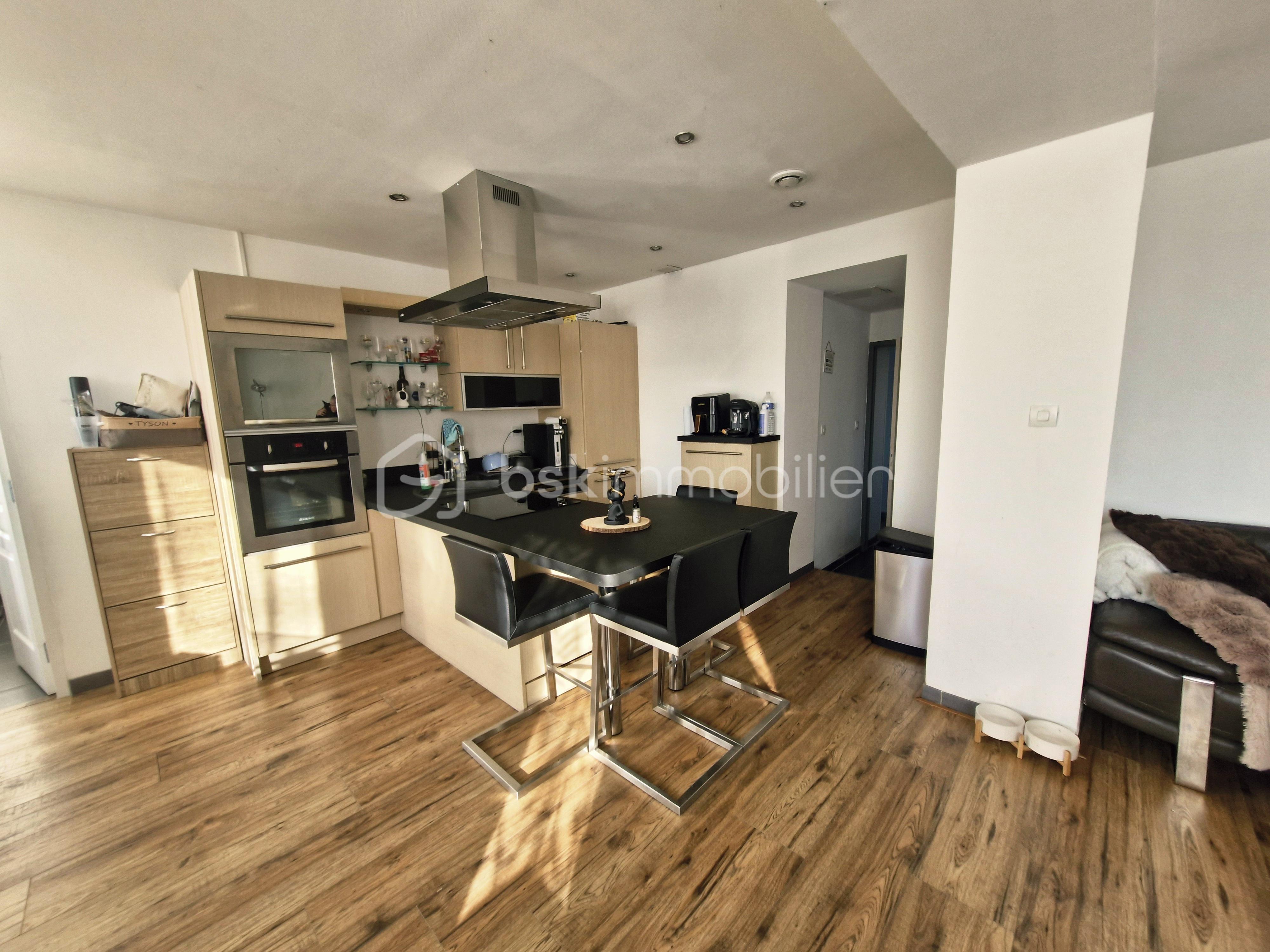 Immeuble mixte de 200 m² - 1000042731.jpg