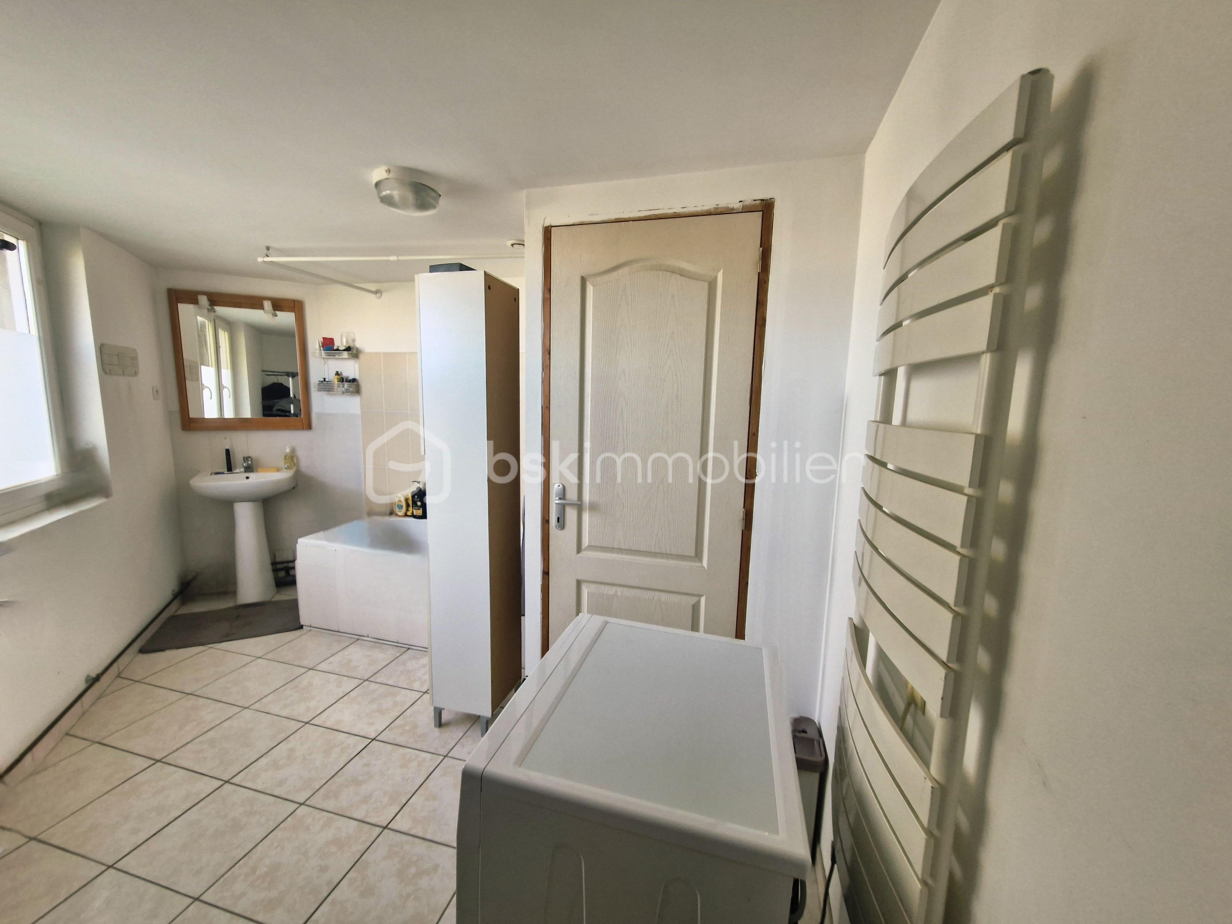 Immeuble mixte de 200 m² - 1000042741.jpg