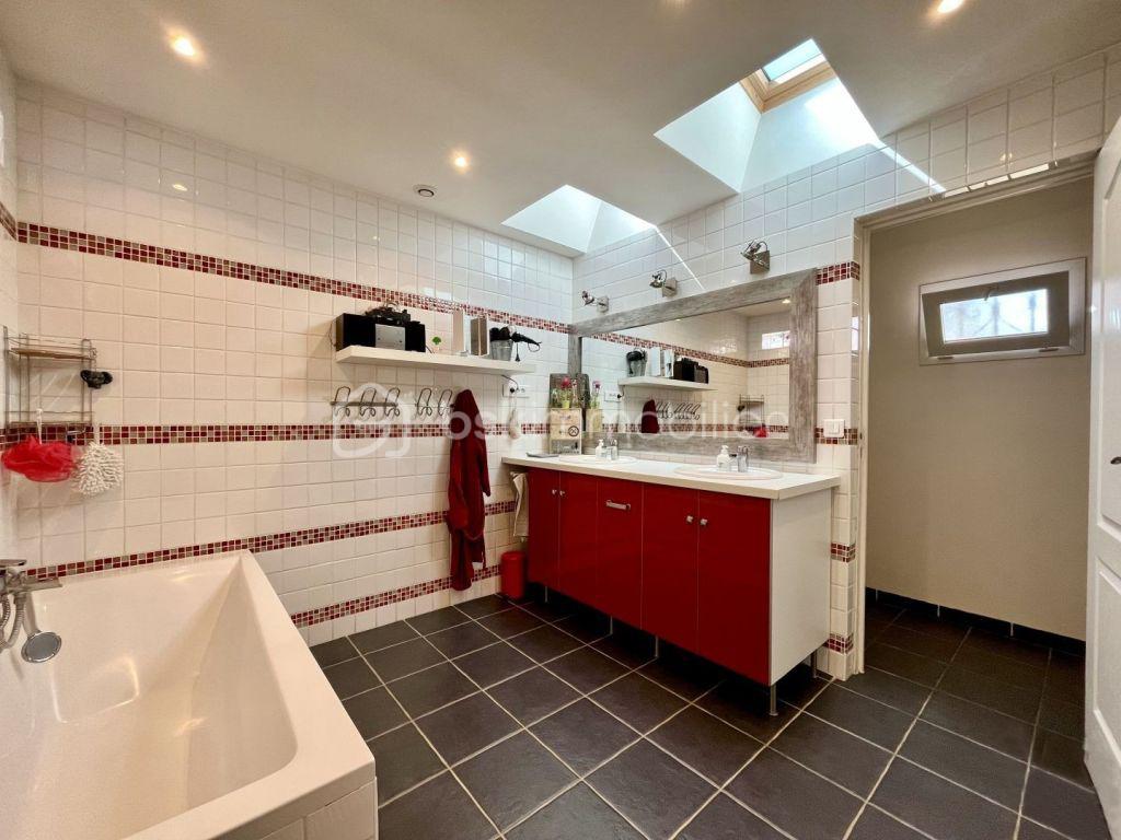 Maison de 147 m² - 10maison-6-limeil-brevannes-147-1388771-1366w.jpg