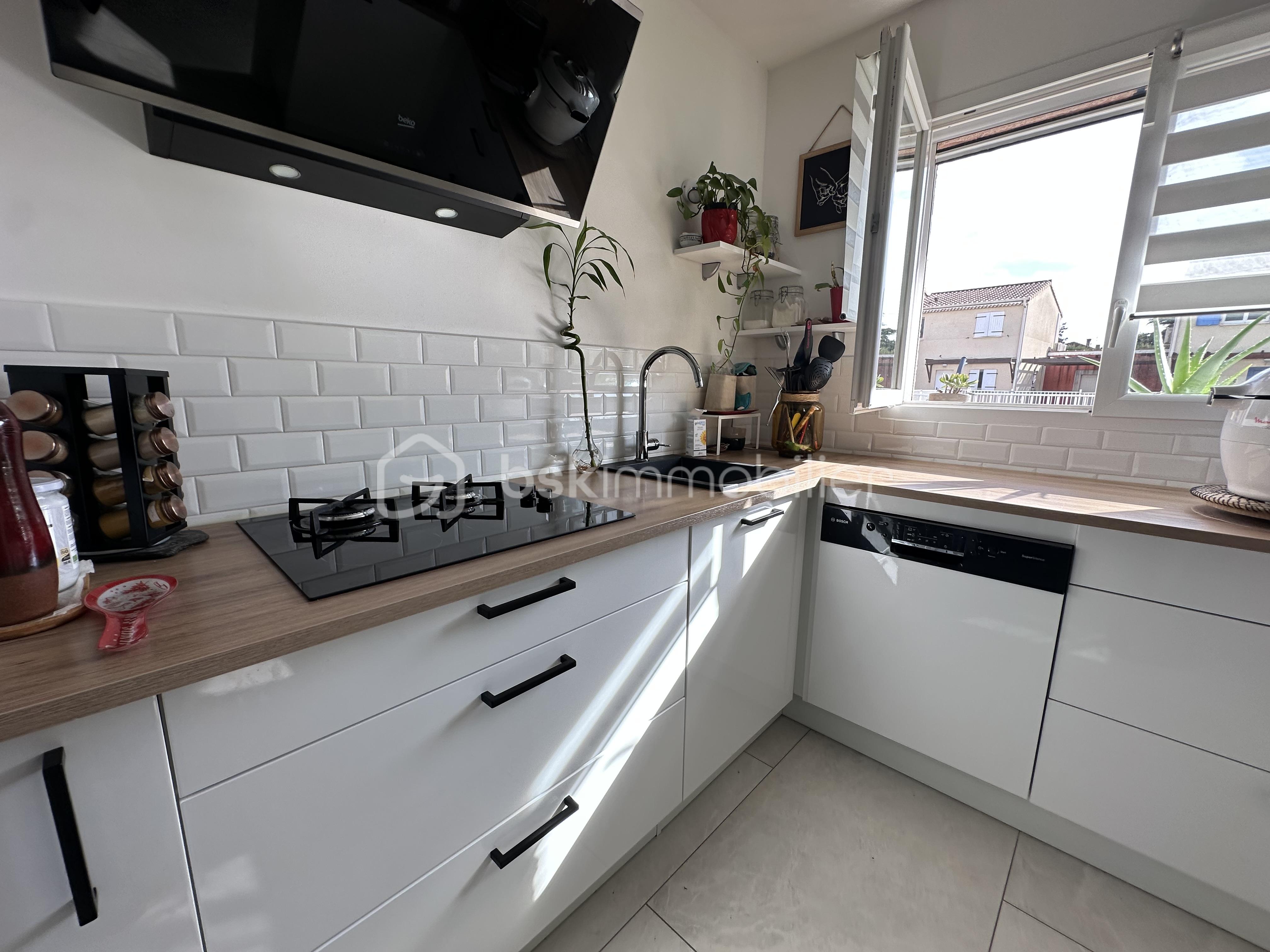 cuisine maiosn montelimar.jpeg