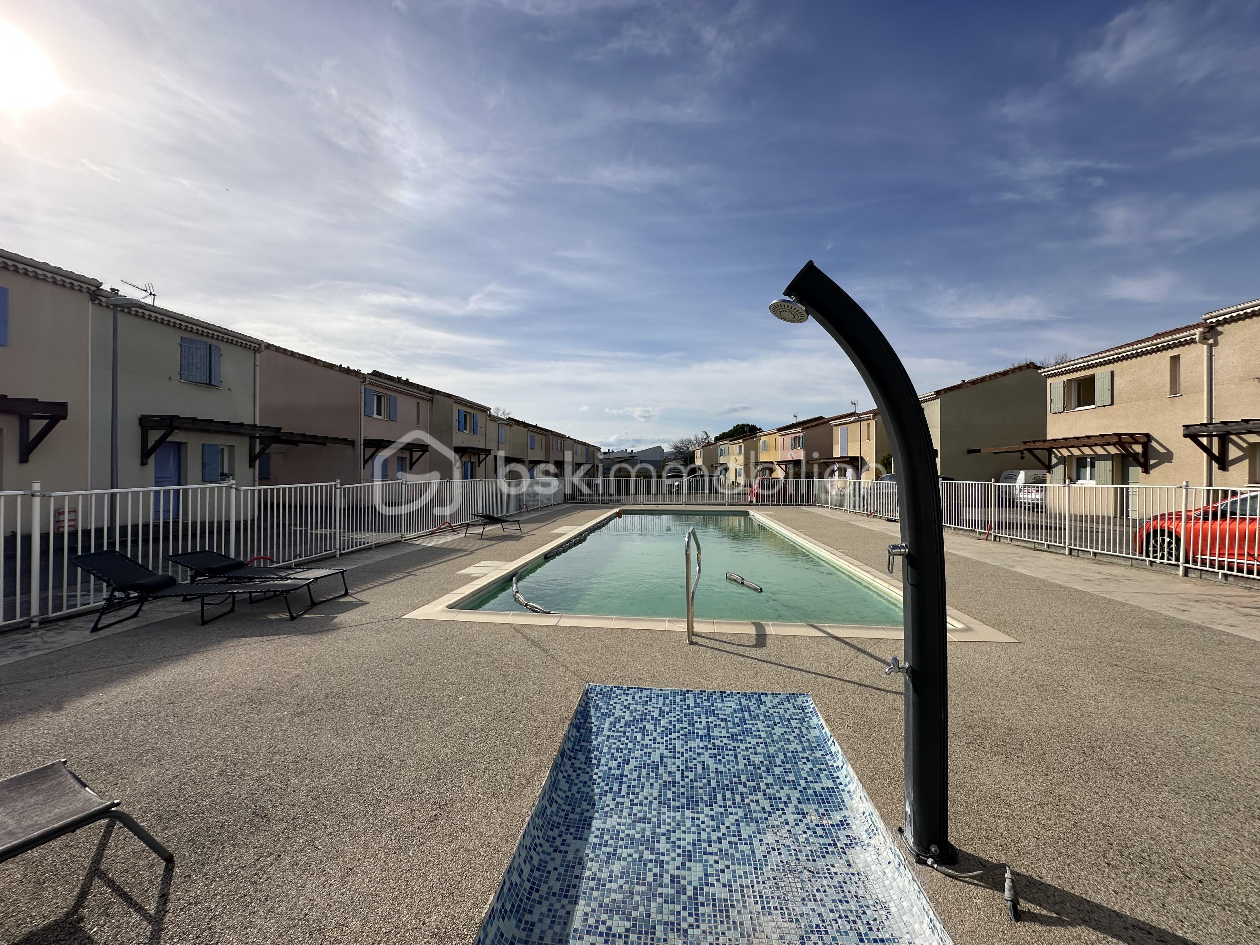 piscine maison montelimar.jpeg