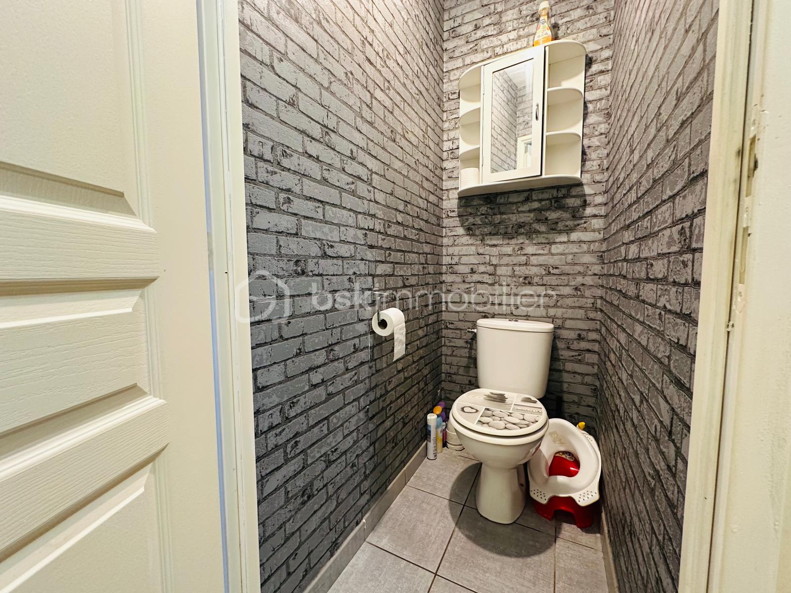 Maison de 94 m² - autruy wc.jpeg