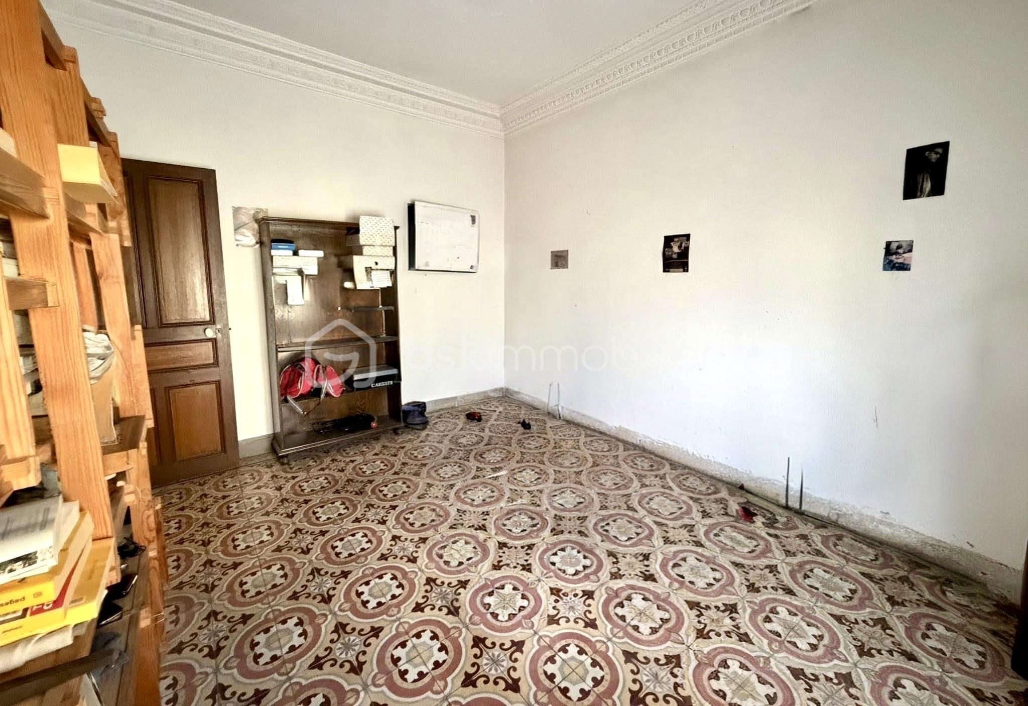 Immeuble mixte de 287 m² - ecd8bc61-a65b-485c-8279-5c6e29bc7eb1.jpg