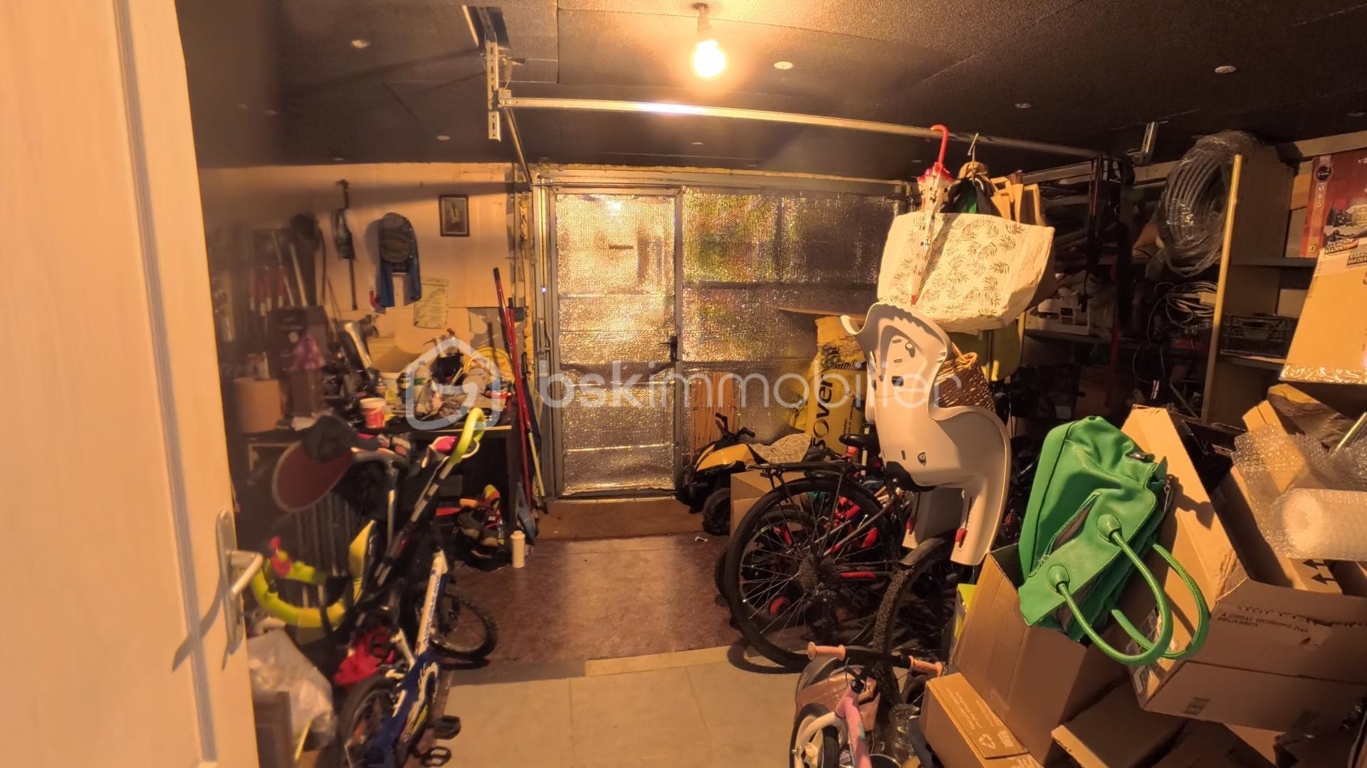 Le Subdray_garage.jpg