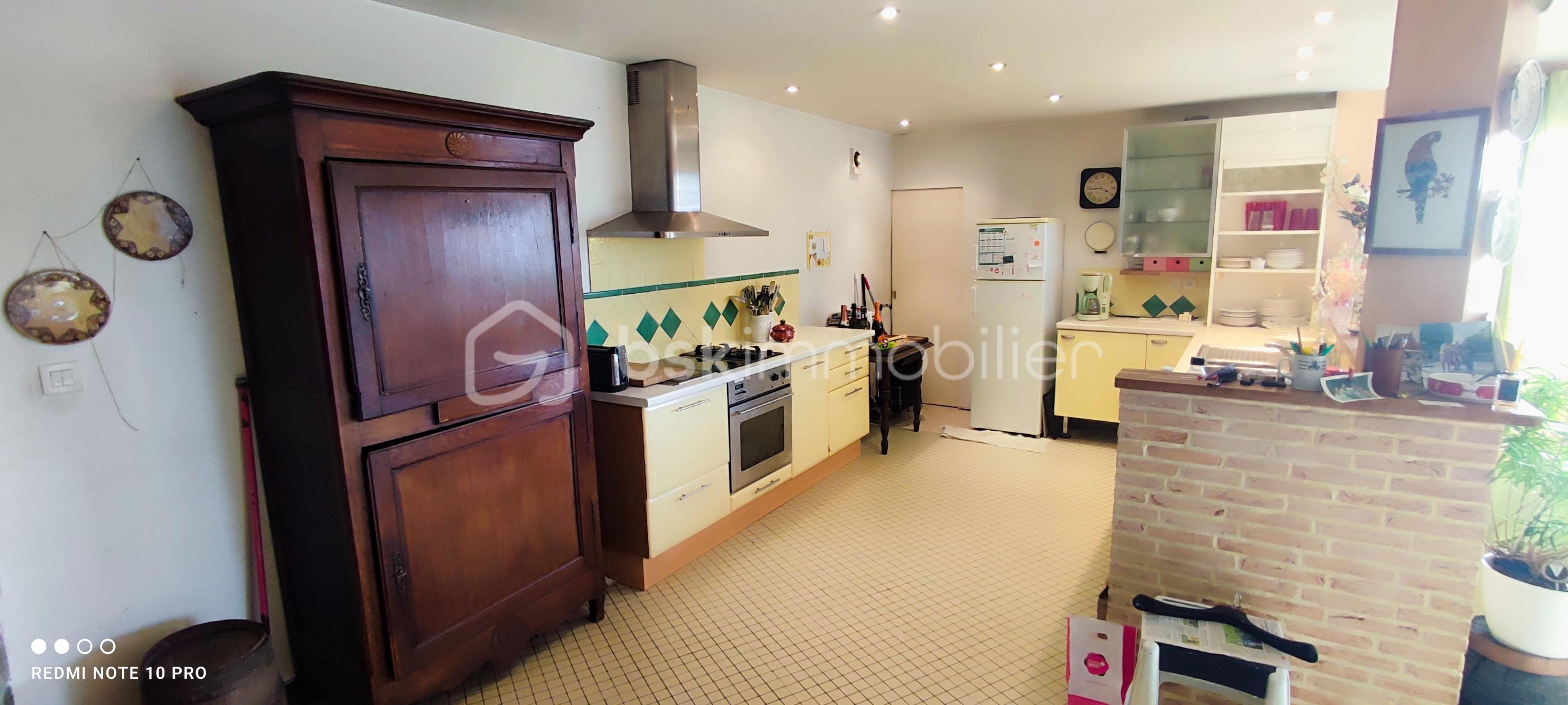 Demeure de 234 m² - 1765792273577.jpg