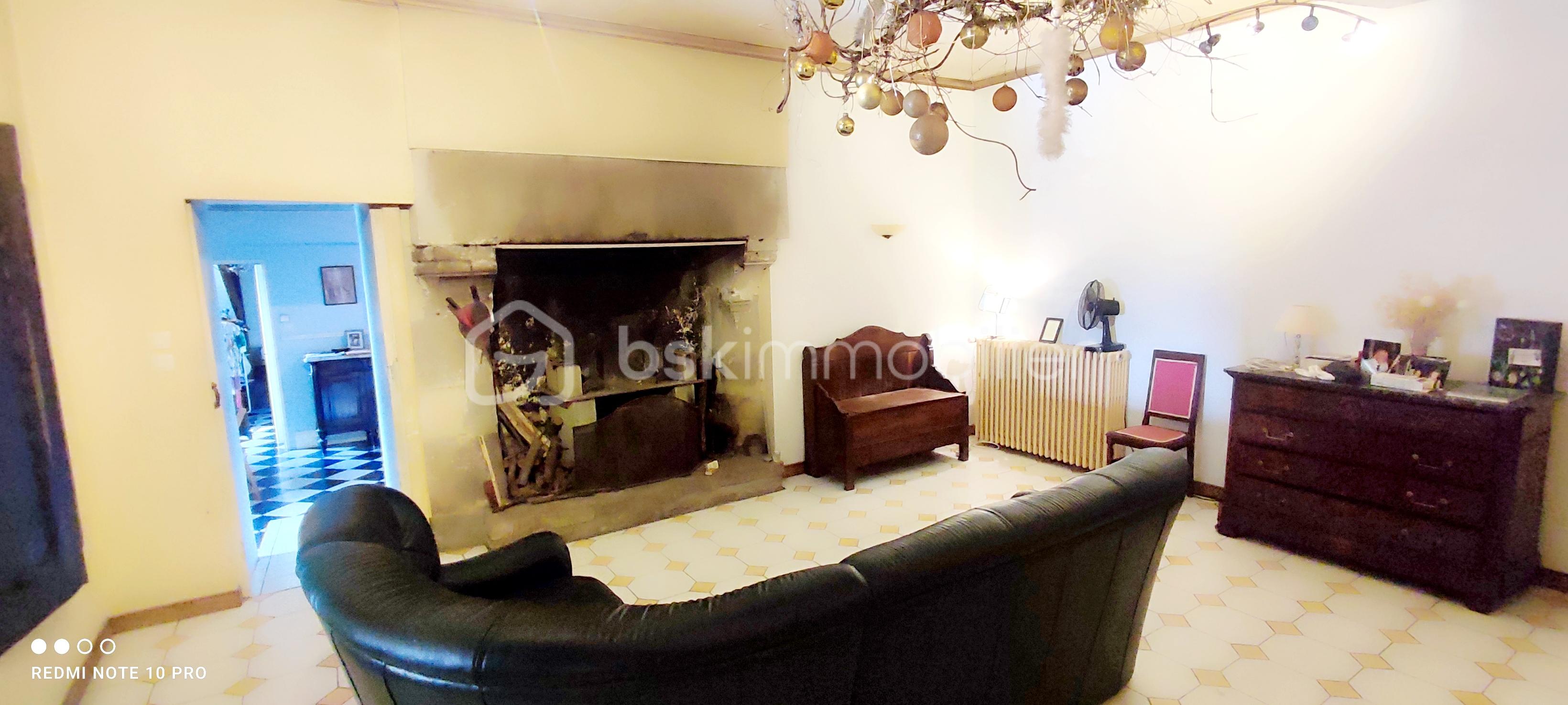 Demeure de 234 m² - 1765792199939.jpg