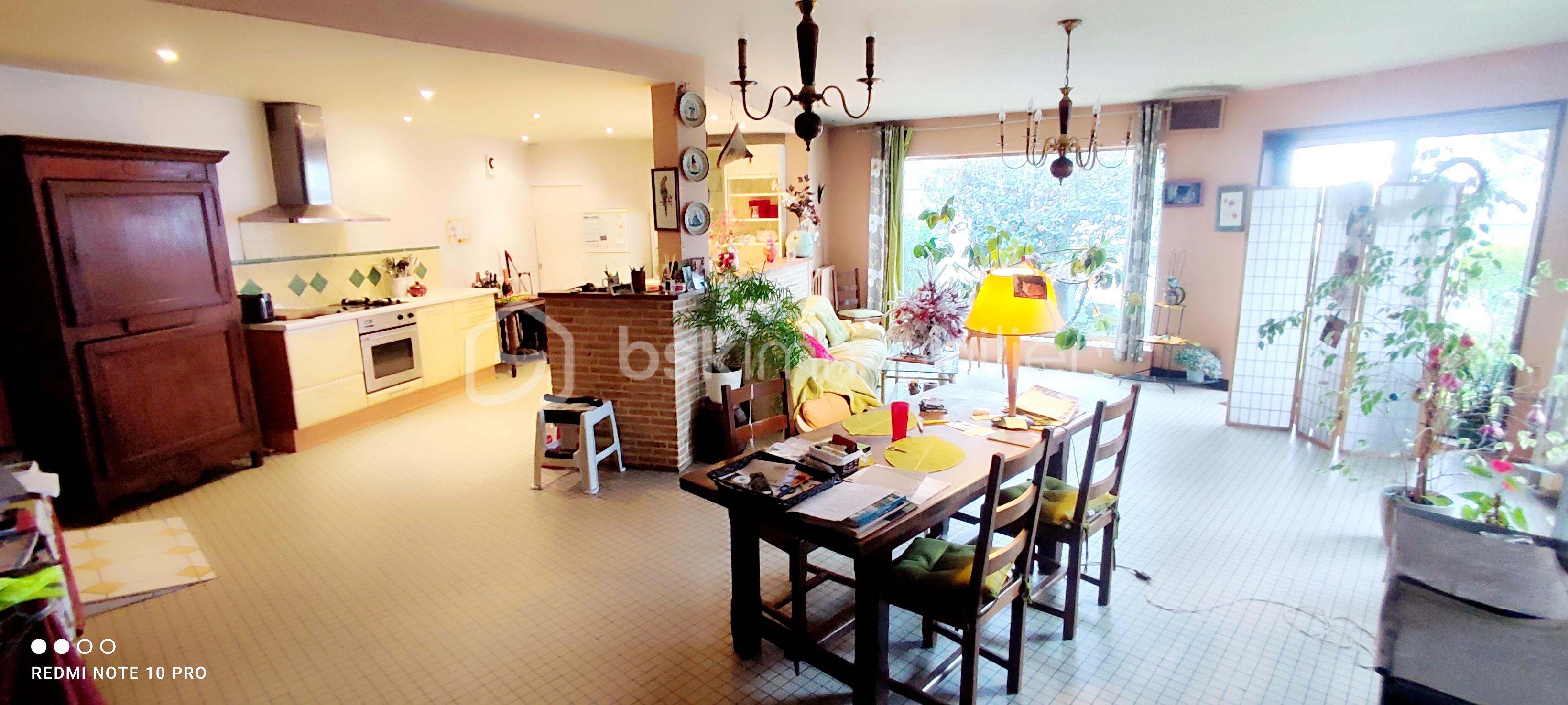 Demeure de 234 m² - 1765792199876.jpg