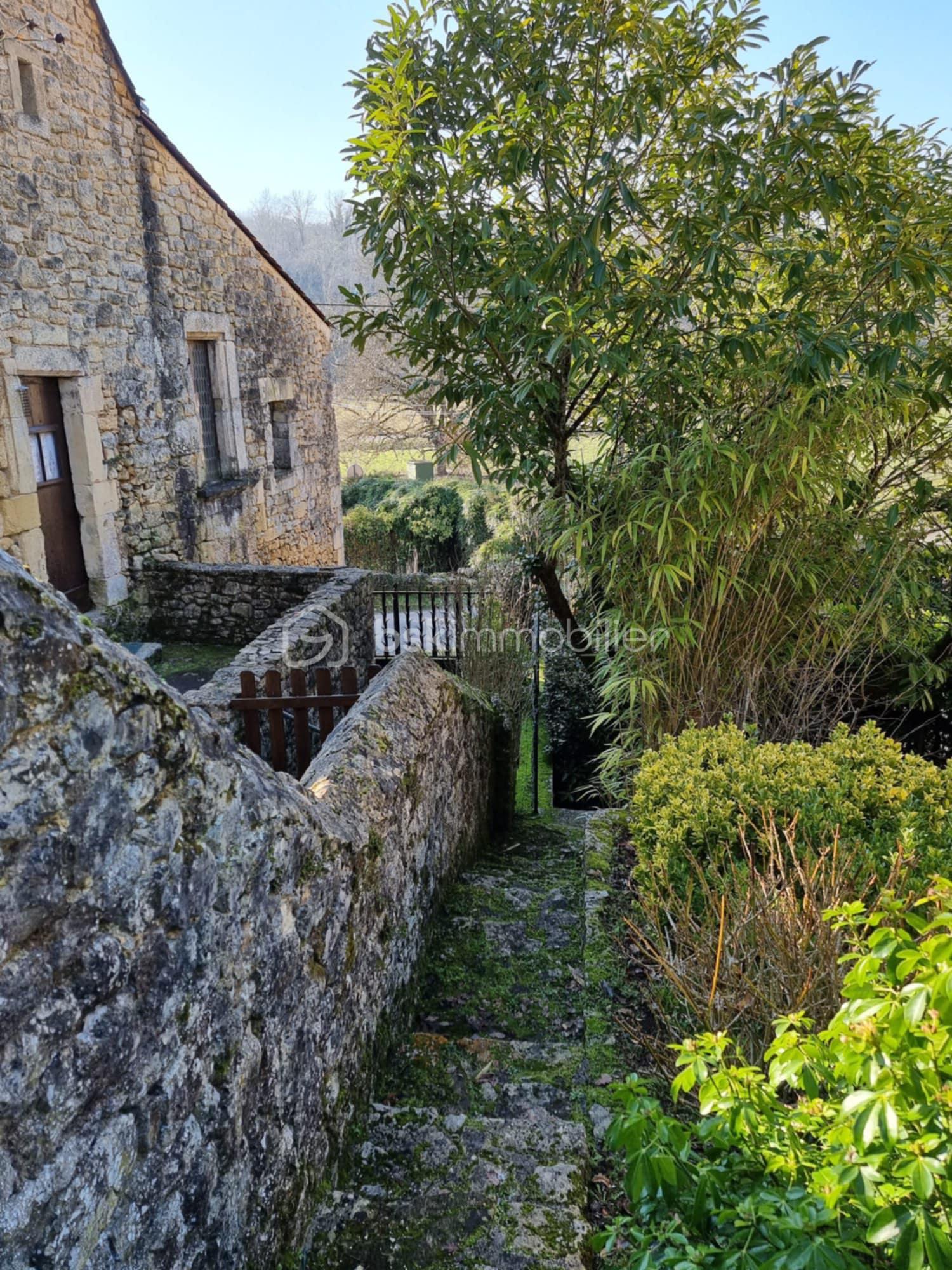 Maison en pierre de 129 m² - 3f1f5445-6ea1-407f-b271-505bdd902afd.jpg