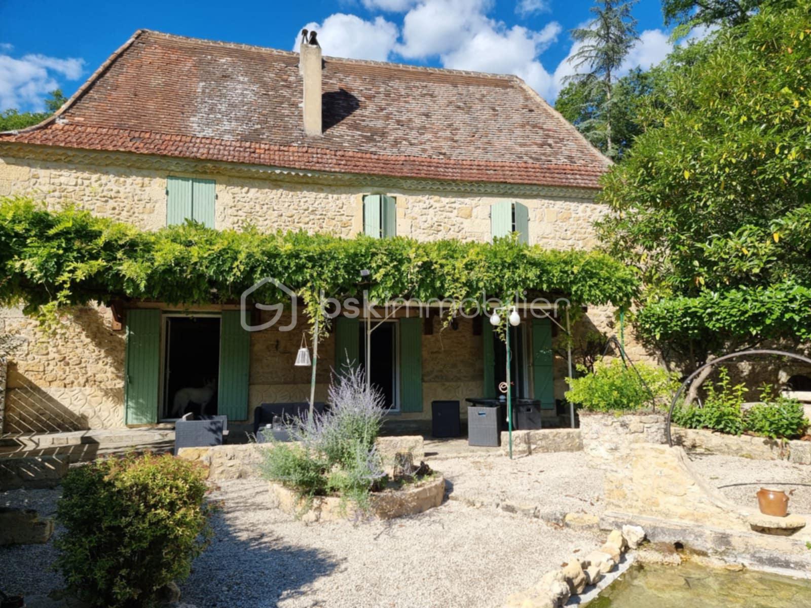 Maison en pierre de 129 m² - 868e8c3c-0659-4154-b9bc-47bb9d6eff57.jpg