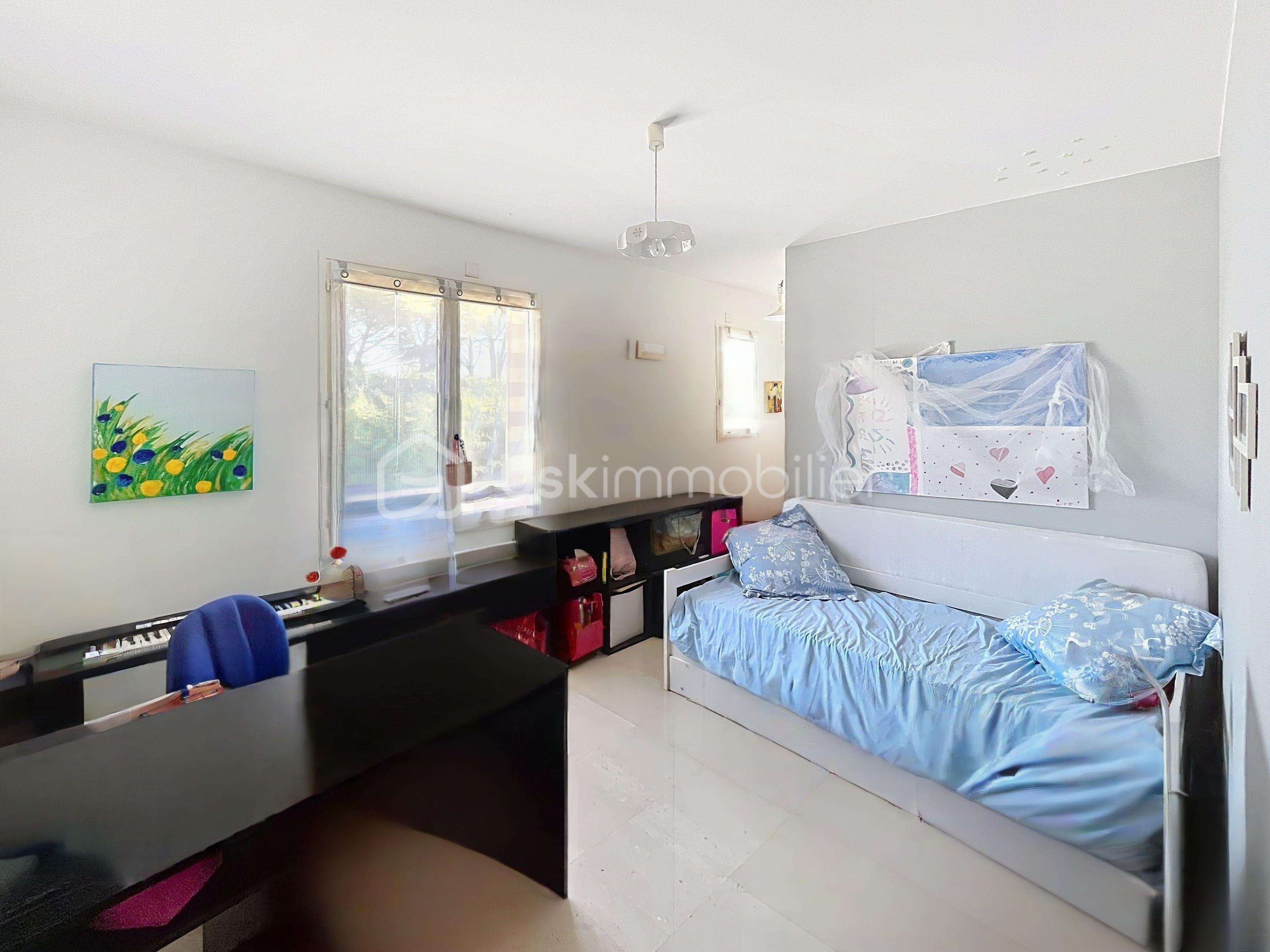 Maison de 180 m² - Chambre 1.jpg