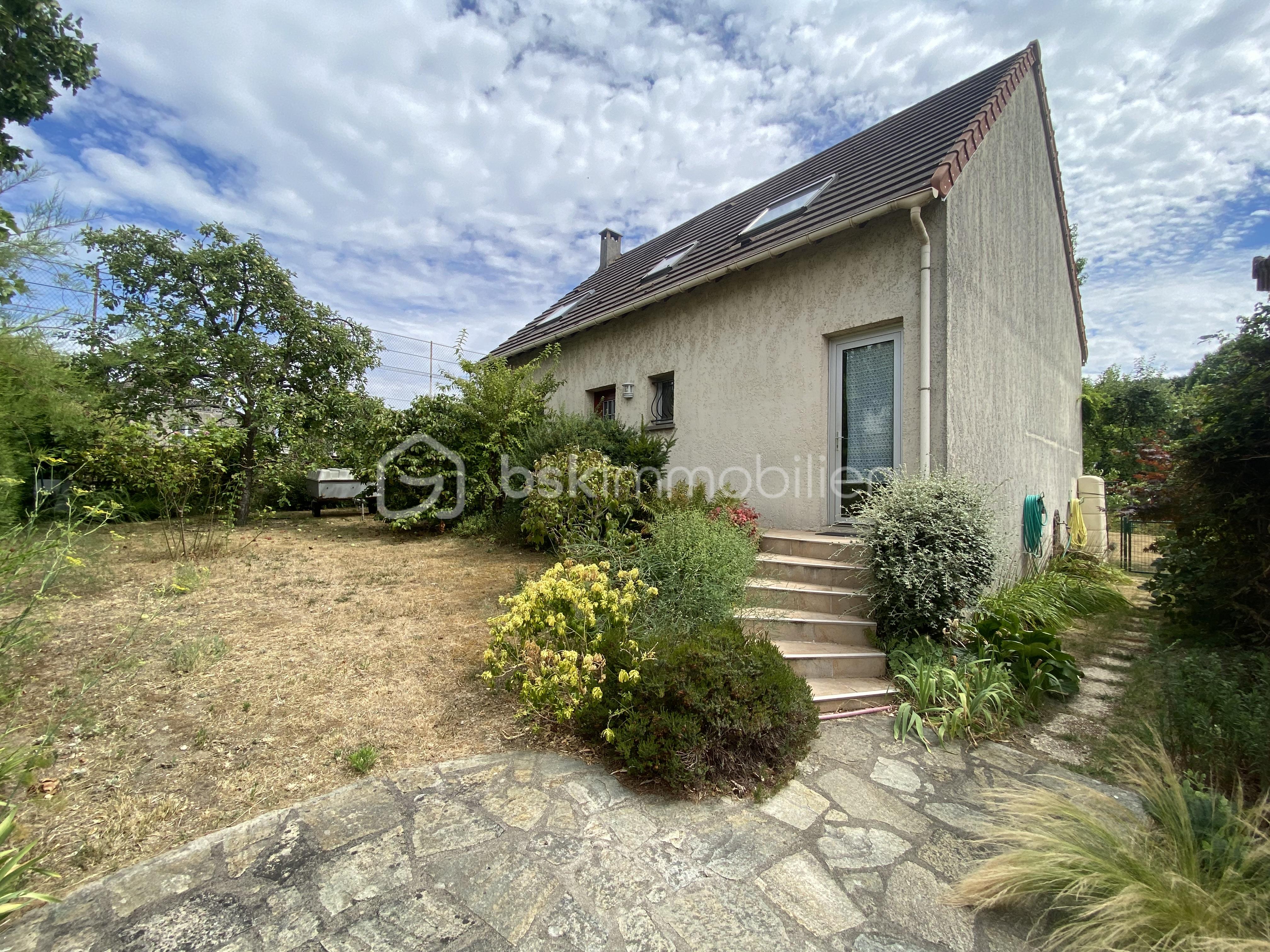 Maison de 110 m² - maison avant.JPG